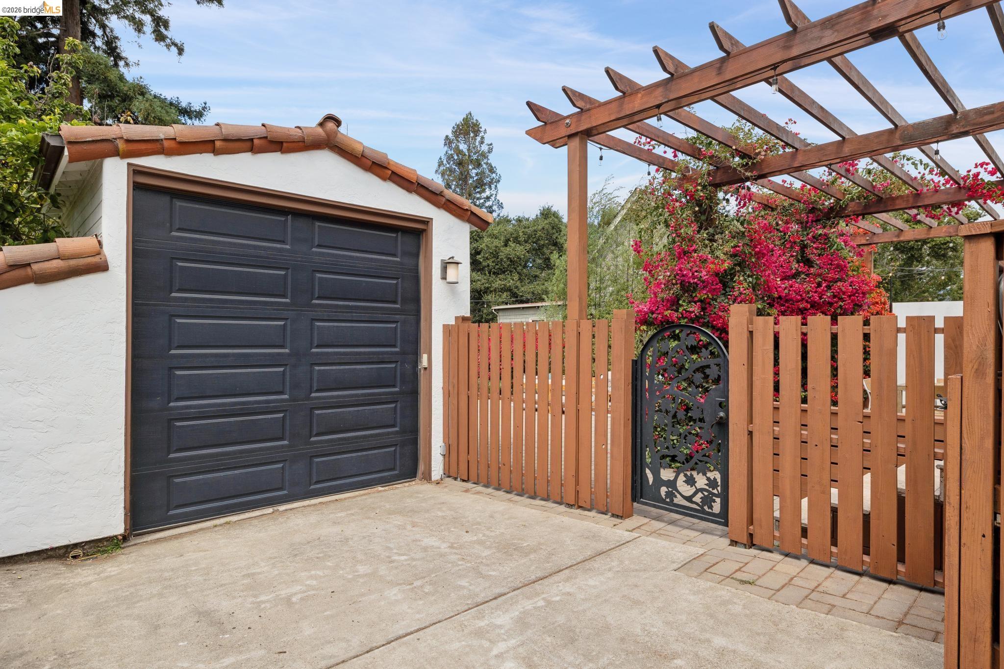 55 Fairview Ave., Piedmont CA 94610 — photo 40