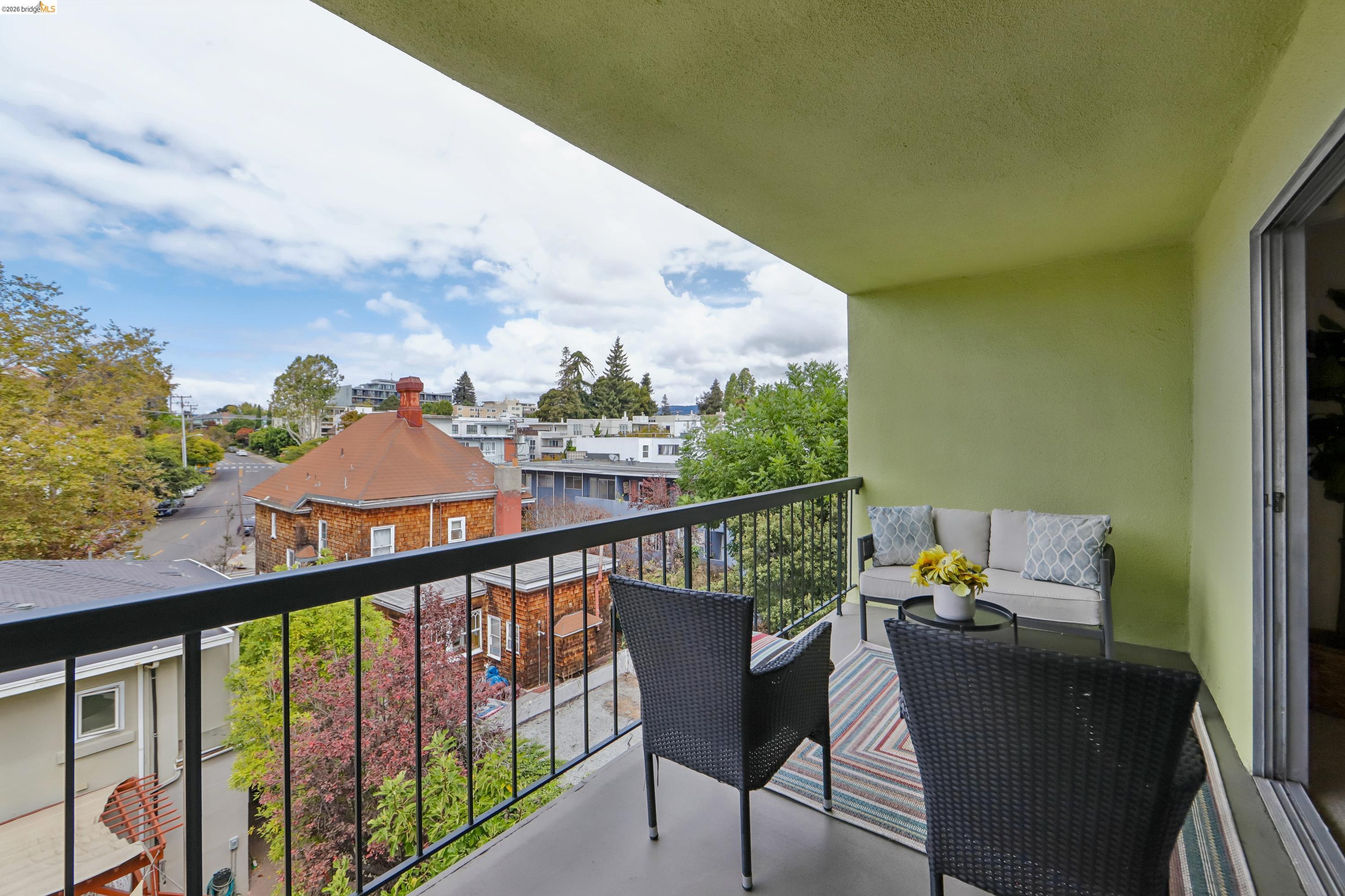 321 Warwick Ave # 303, Oakland CA 94610 — photo 20