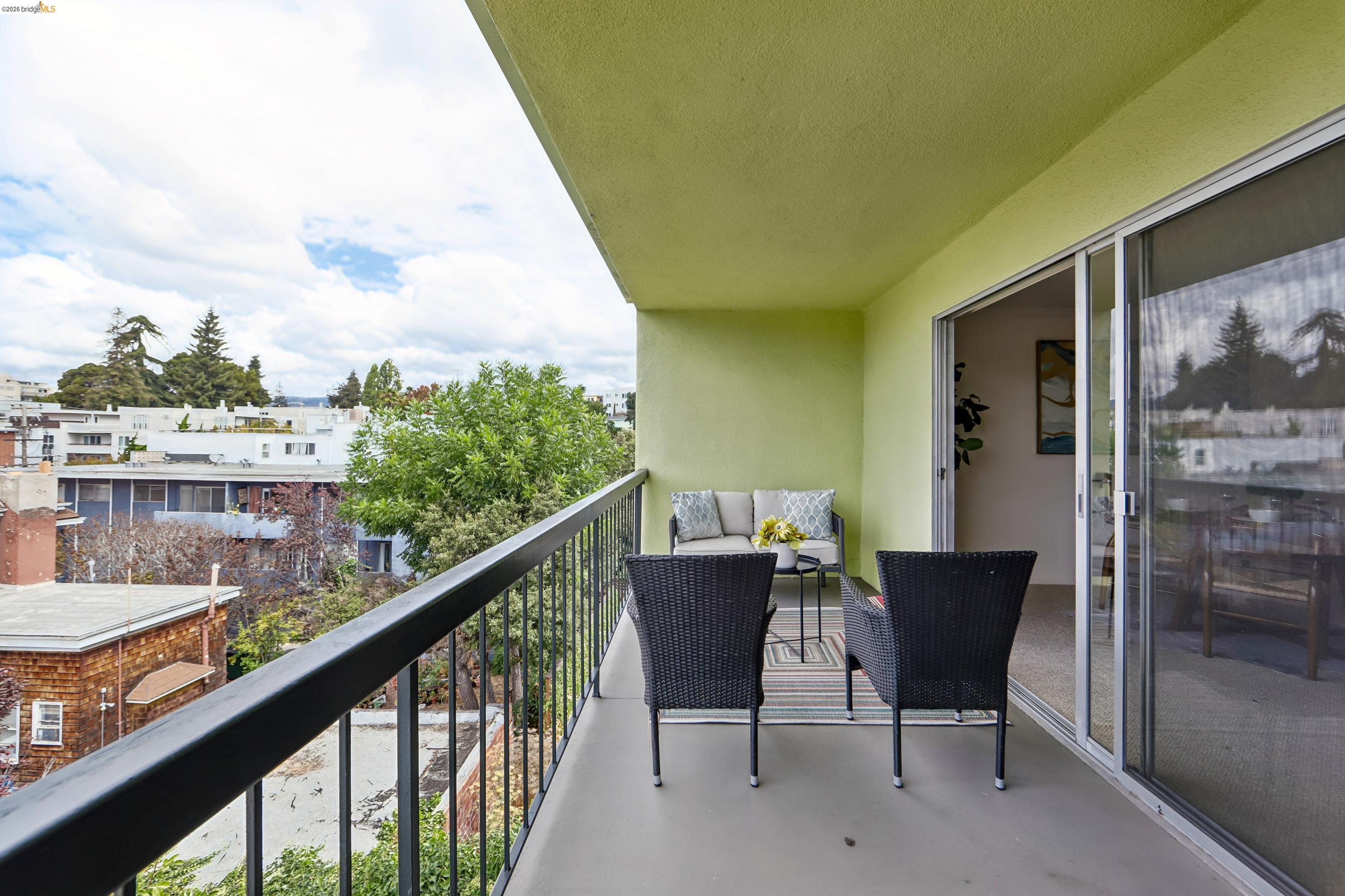 321 Warwick Ave # 303, Oakland CA 94610 — photo 21