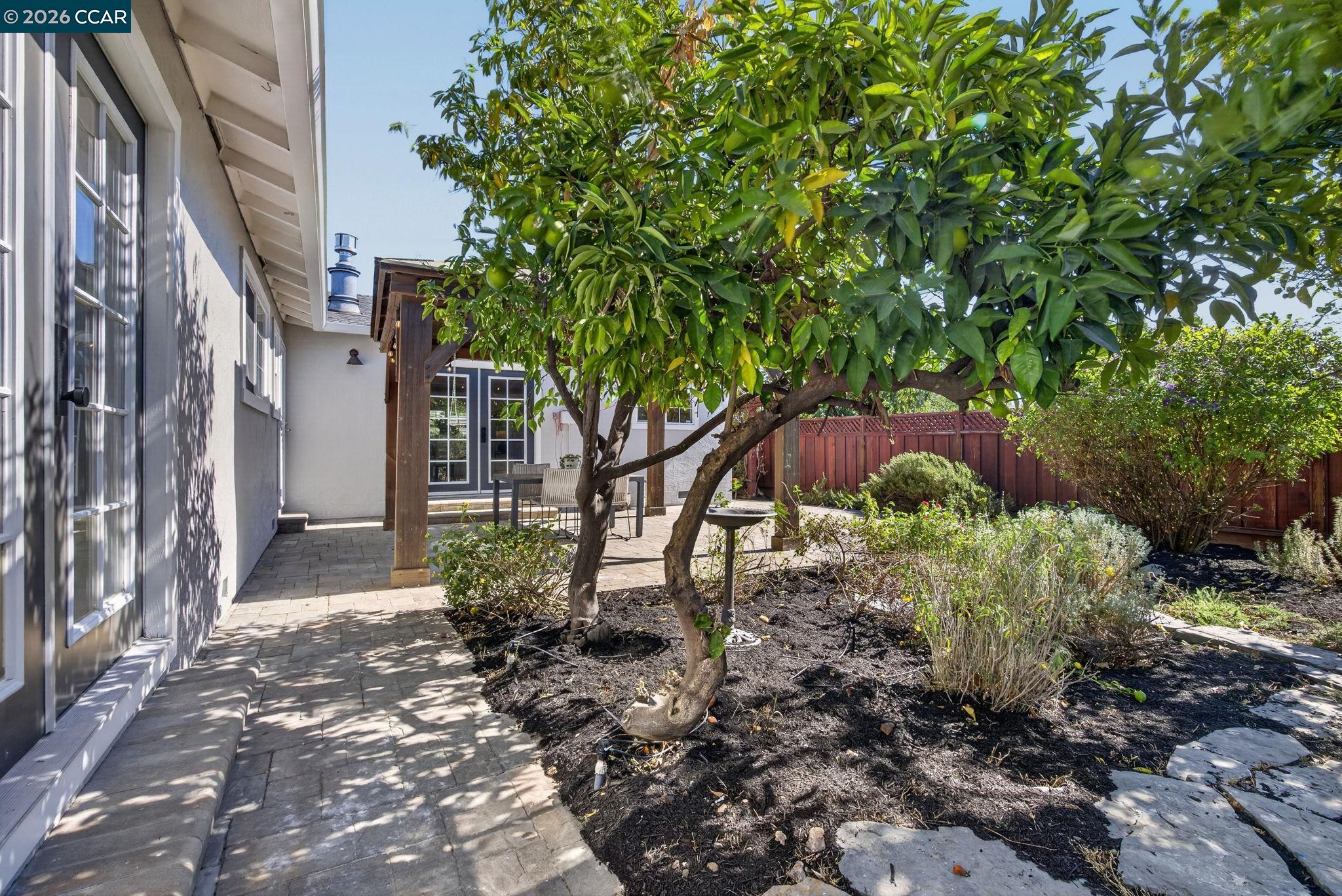 1883 Lynwood Dr, Concord, CA 94519 photo 44