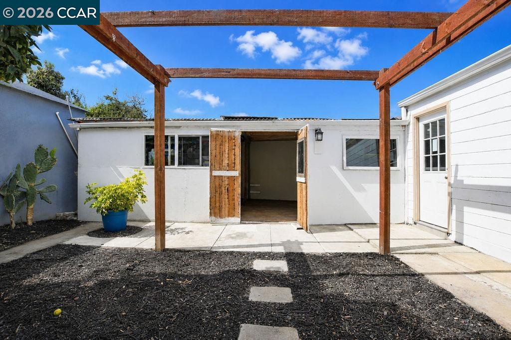 1637 100th Ave, Oakland CA 94603 — photo 26