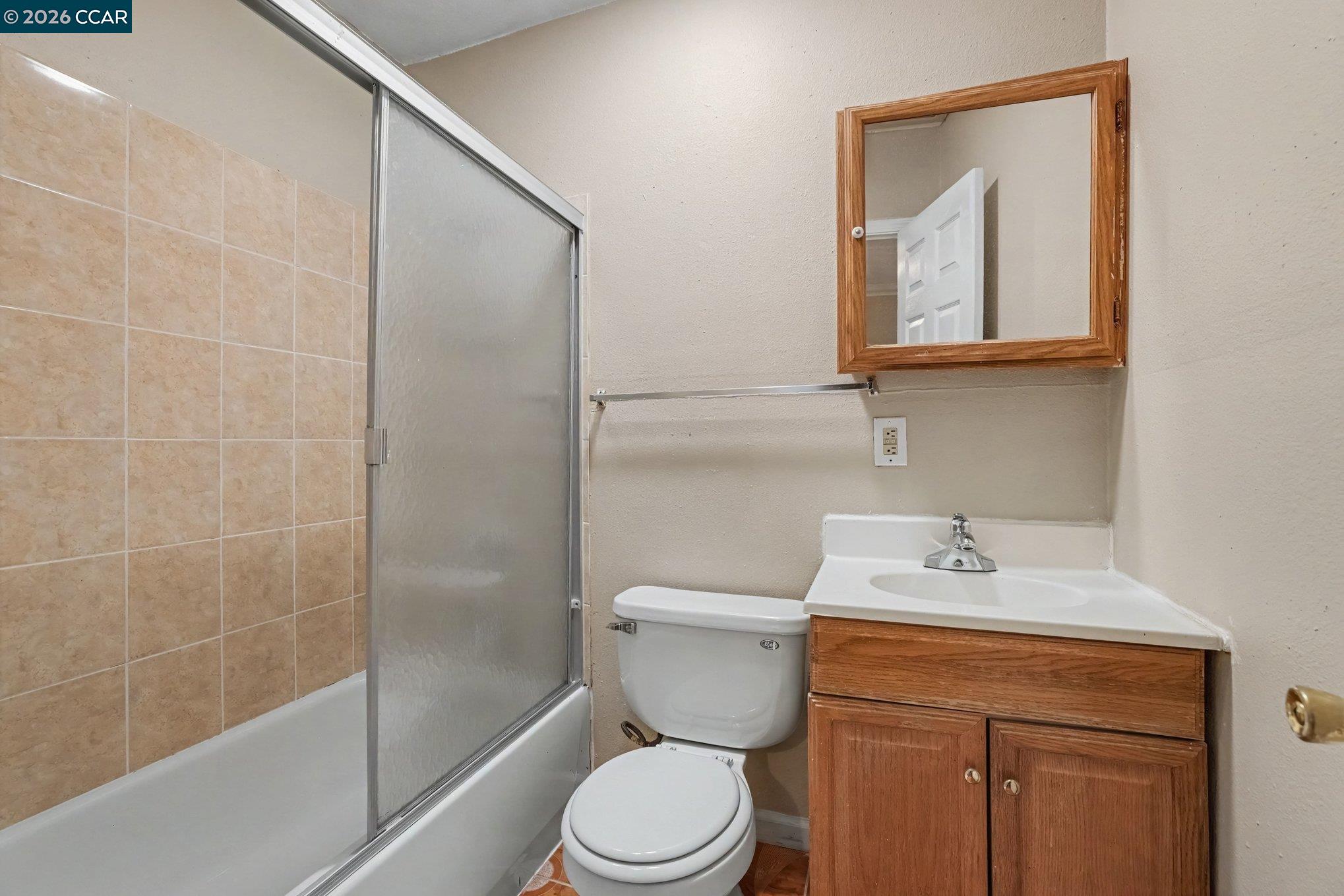 2616 73rd Ave, Oakland CA 94605 — photo 6