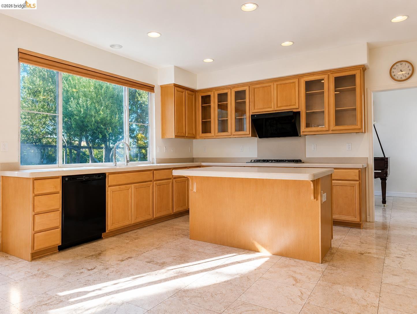7634 buckeye ct, Dublin CA 94568 — photo 12