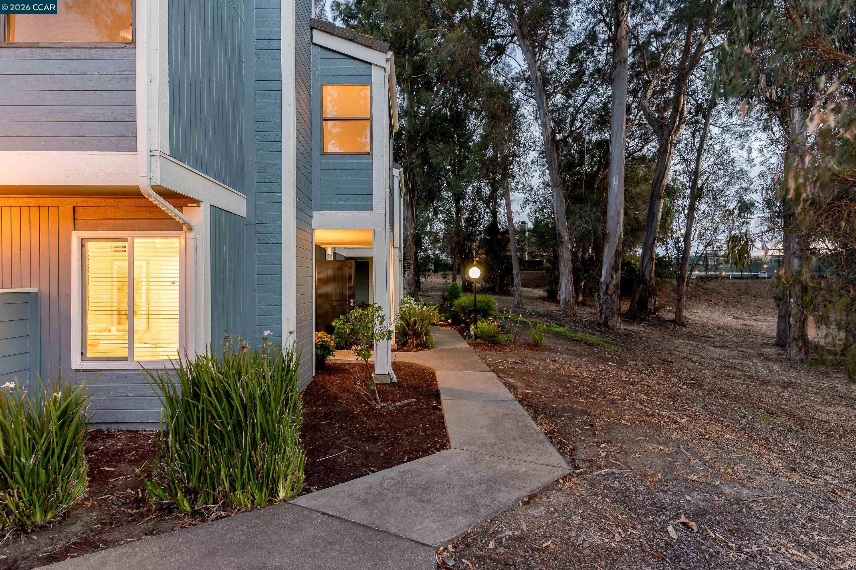 803 Orion # 6, Hercules CA 94547 — photo 58