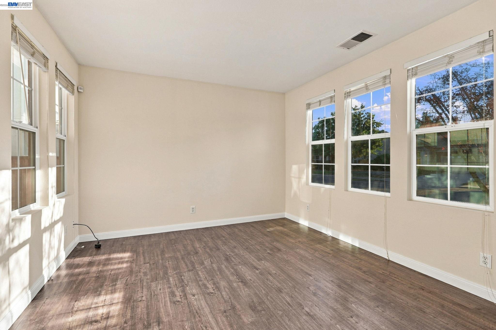 565 Presidio Pl, Tracy CA 95377 — photo 6