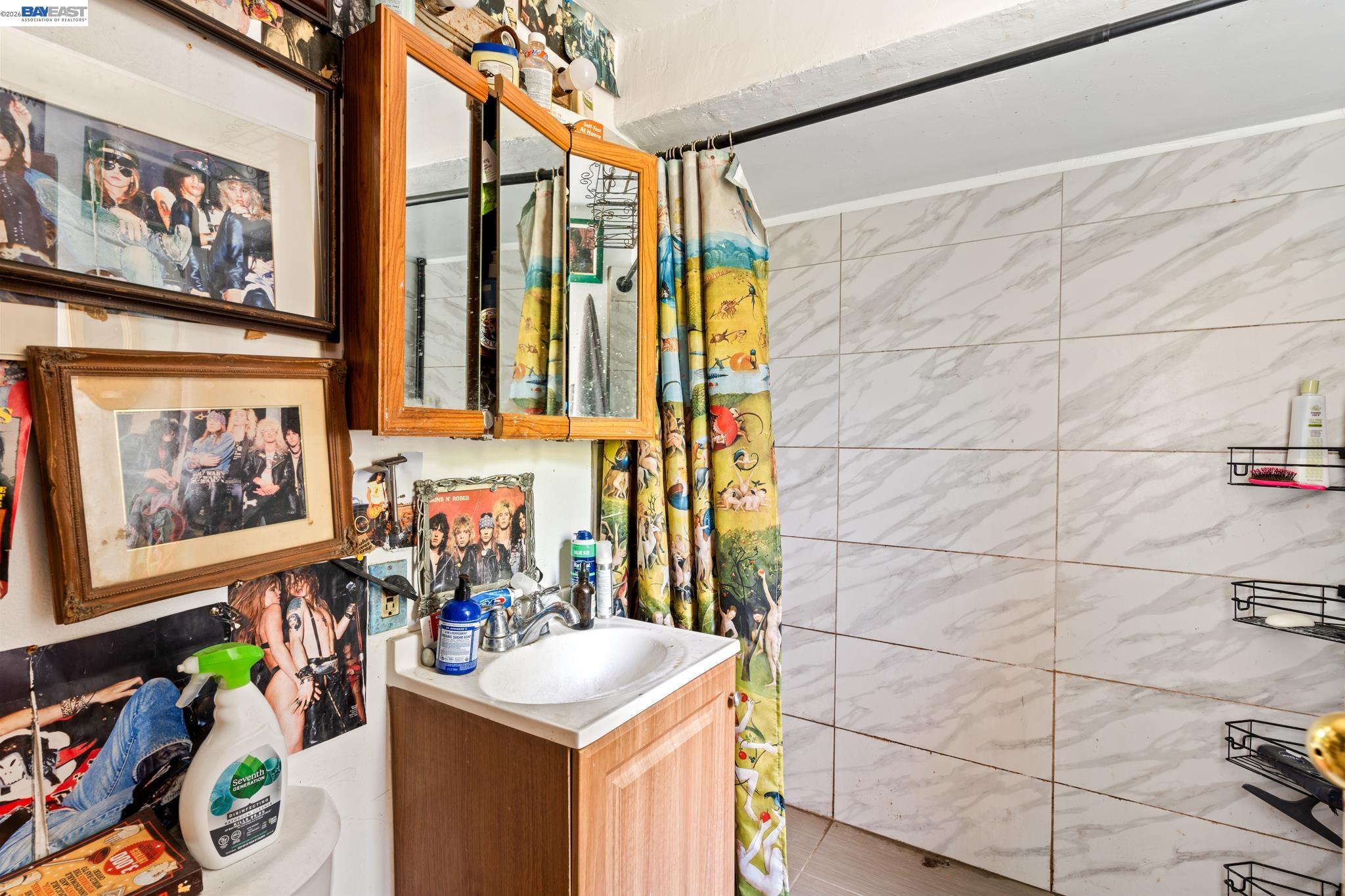 3856 West St, Oakland CA 94608 — photo 11