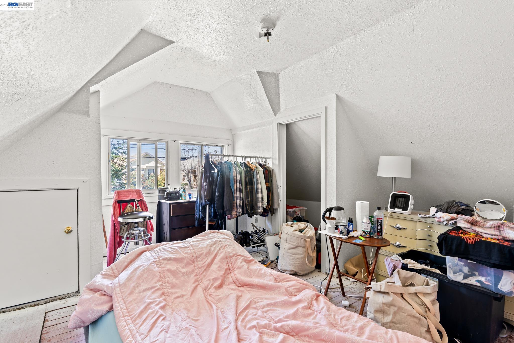 3856 West St, Oakland CA 94608 — photo 18