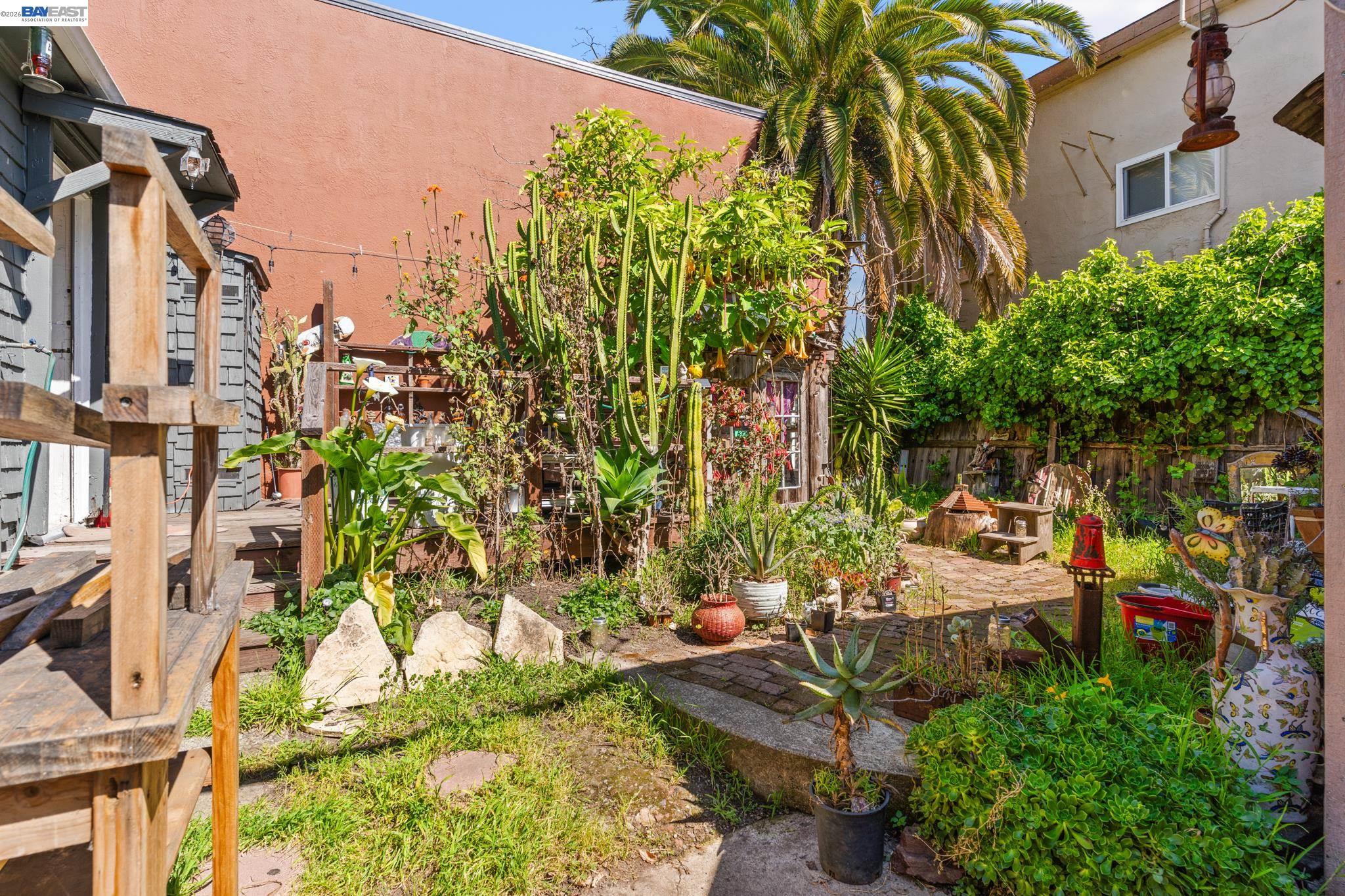 3856 West St, Oakland CA 94608 — photo 24