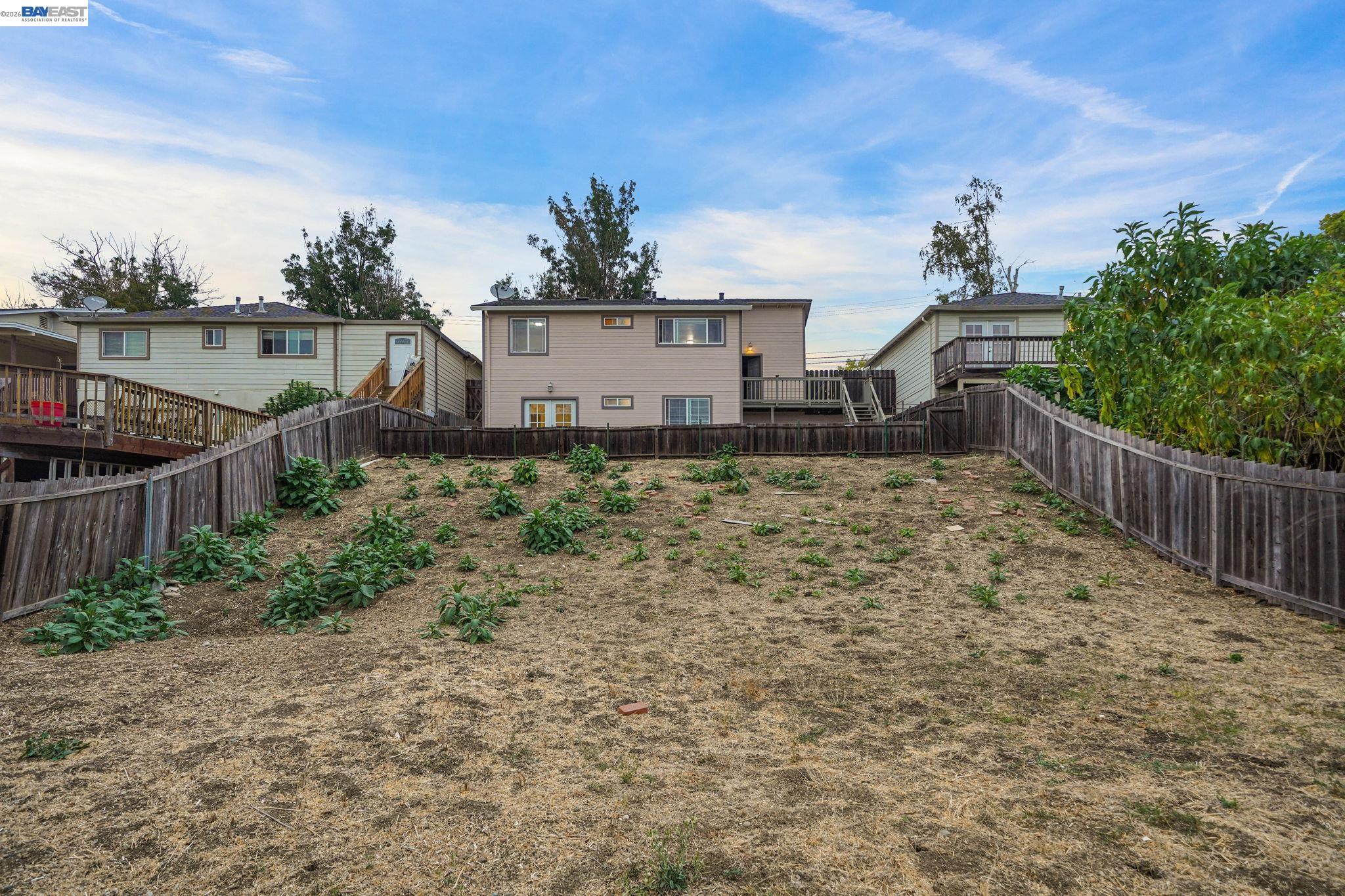 1260 Highland Blvd, Hayward CA 94542 — photo 25