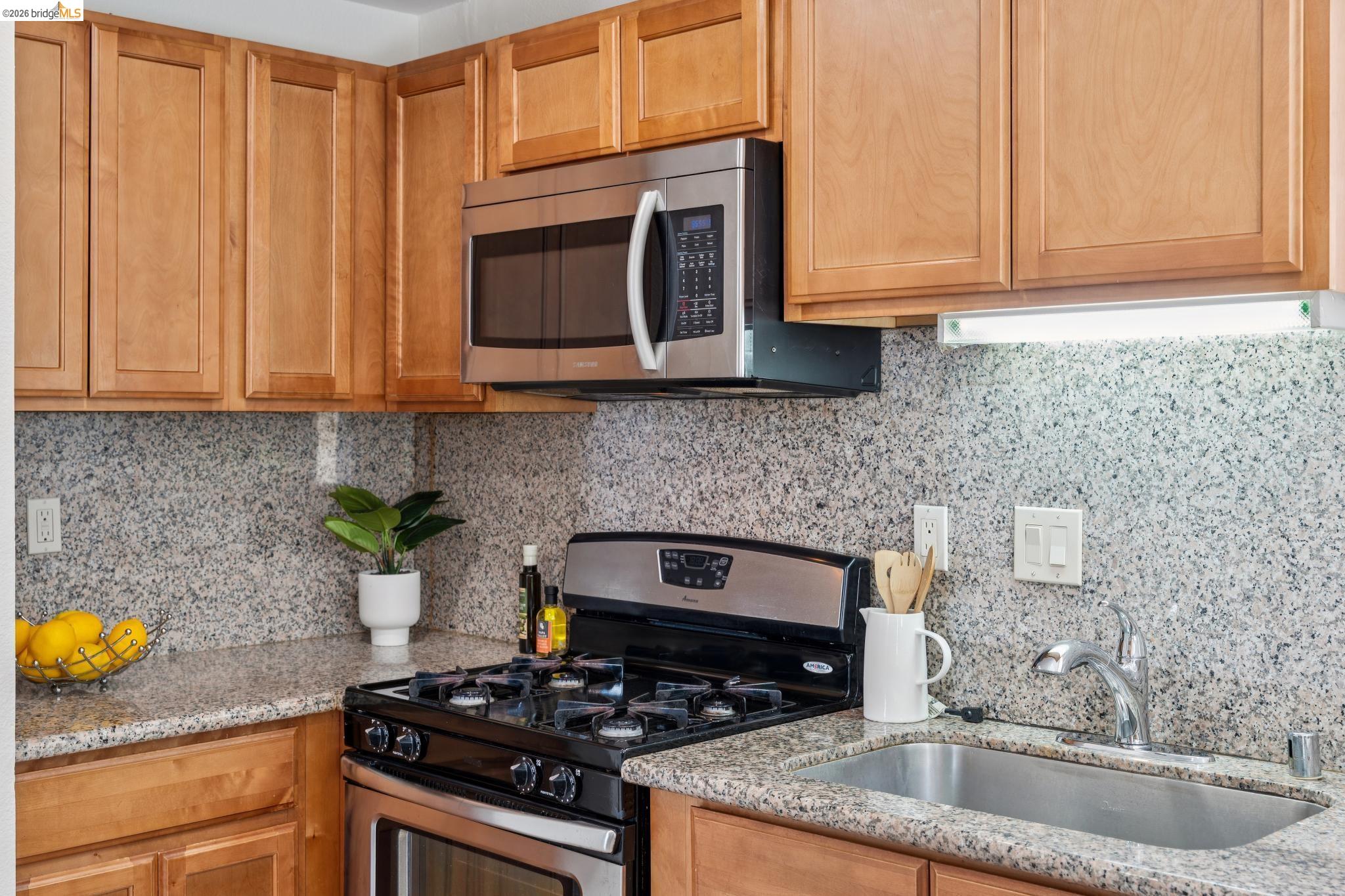 99 Austin Ave, Hayward, CA 94544 photo 22