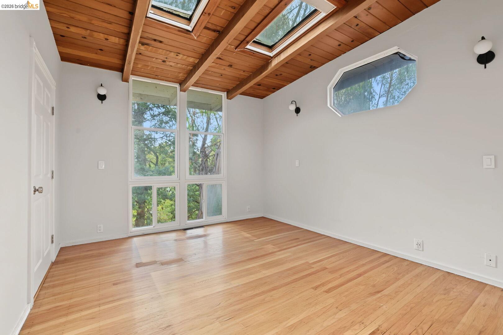 Mattis CT — photo 14