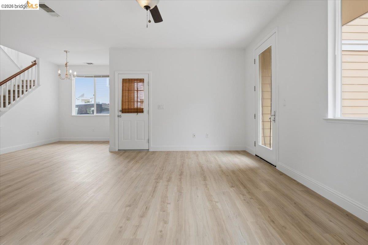 313 Felice Circle, Pinole CA 94564 — photo 12