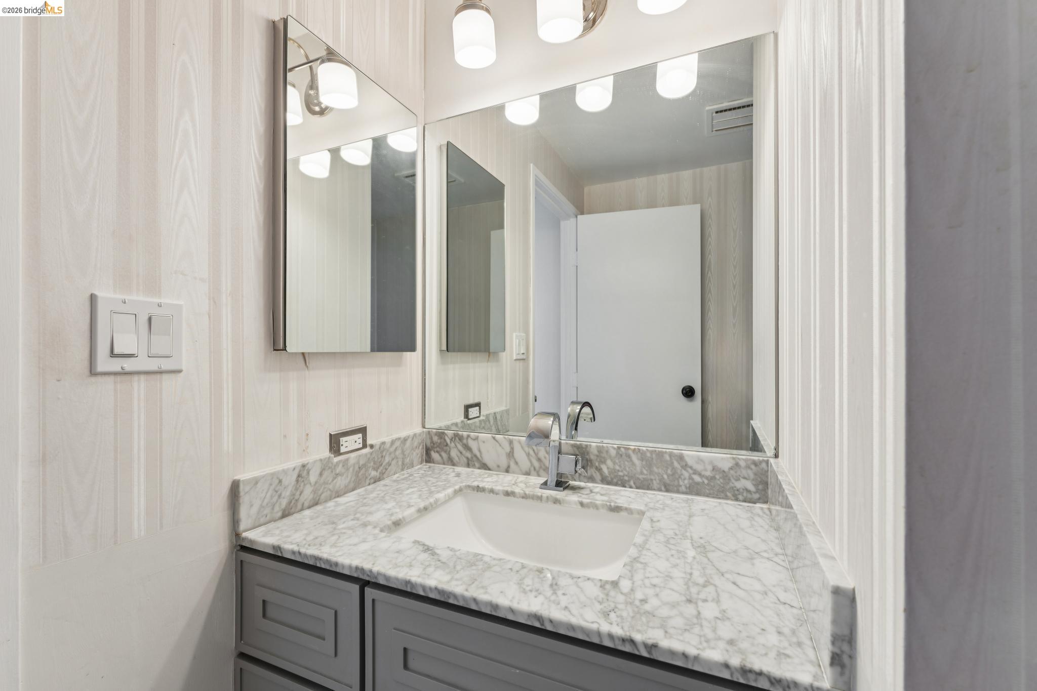 6363 Christie Ave # 2307, Emeryville CA 94608 — photo 26