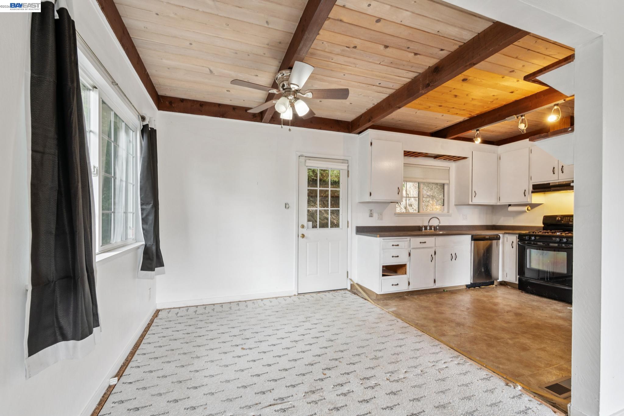6151 Valley View Rd, Oakland CA 94611 — photo 15