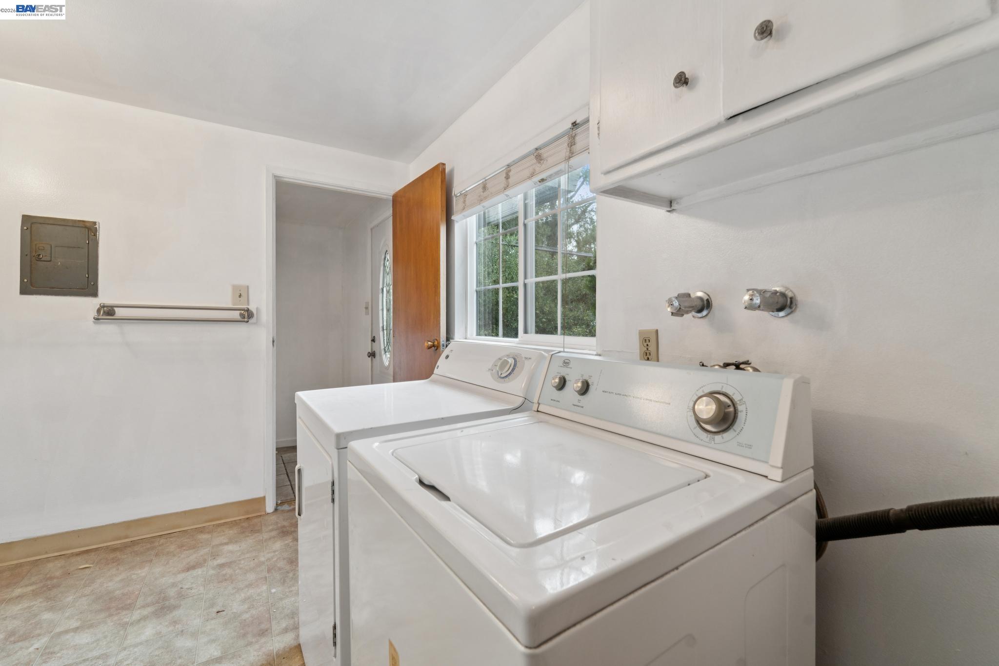 6151 Valley View Rd, Oakland CA 94611 — photo 31