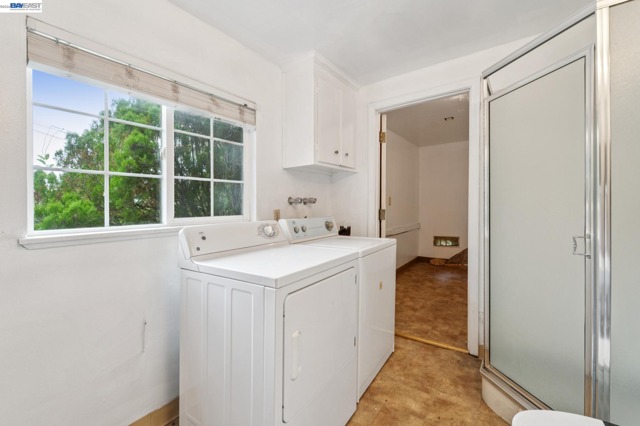6151 Valley View Rd, Oakland CA 94611 — photo 32