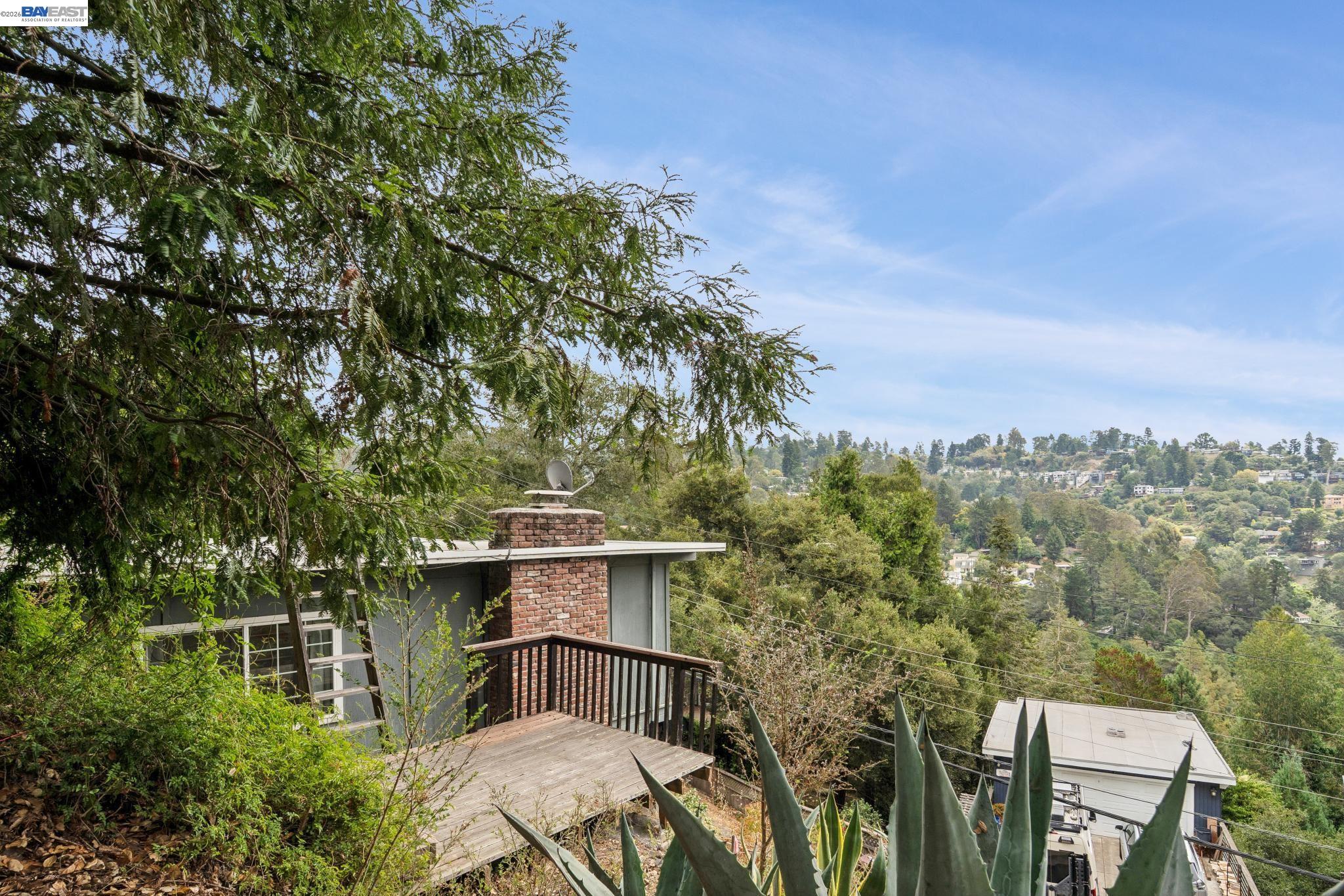 6151 Valley View Rd, Oakland CA 94611 — photo 36