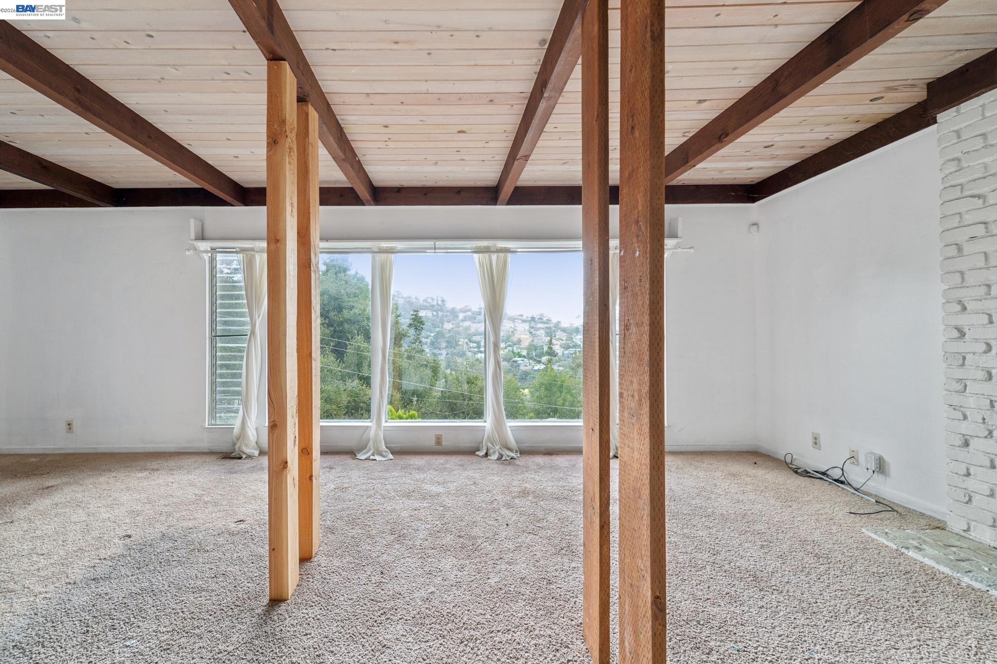 6151 Valley View Rd, Oakland CA 94611 — photo 9