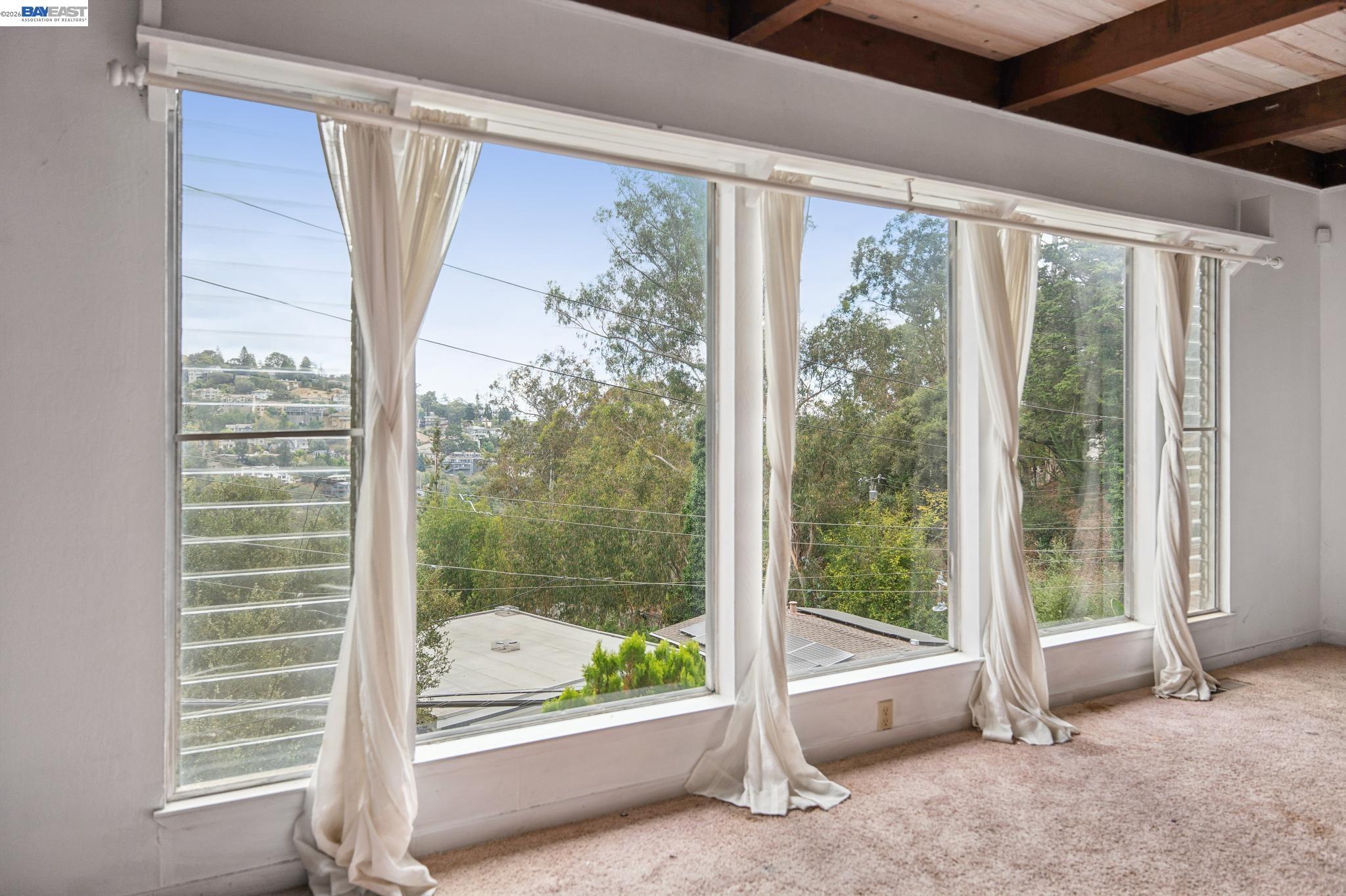 6151 Valley View Rd, Oakland CA 94611 — photo 10