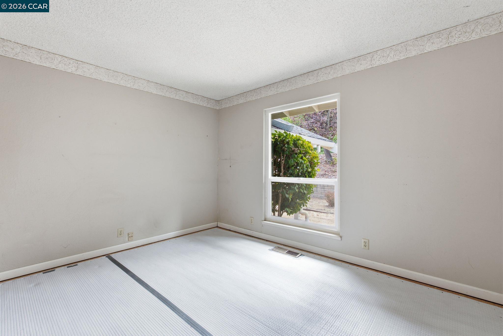 220 Hemme Ave, Alamo CA 94507 — photo 17