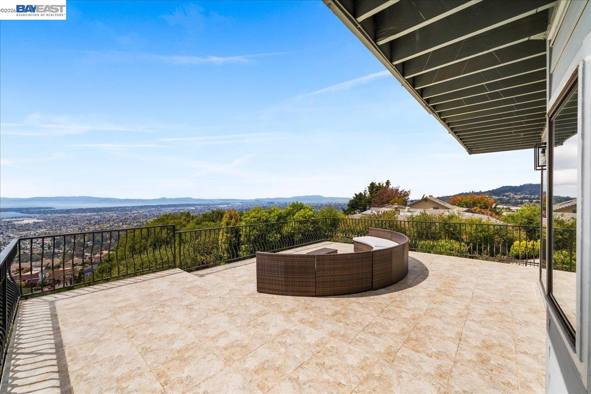 13331 Campus Dr, Oakland CA 94619 — photo 15