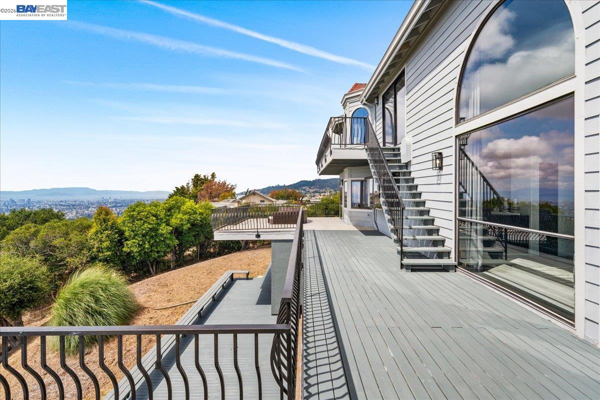 13331 Campus Dr, Oakland CA 94619 — photo 18
