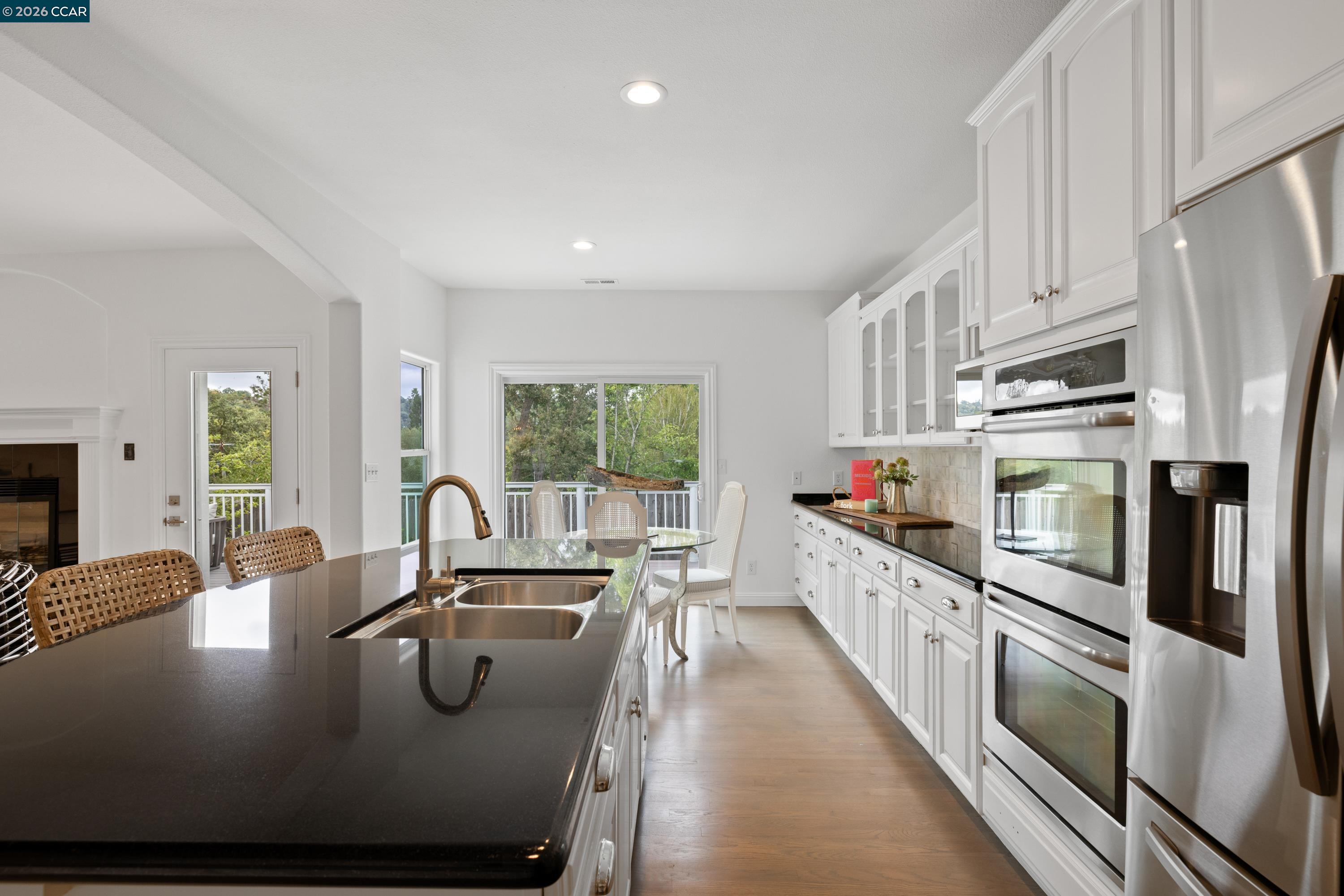 27 Stanton Ave, Orinda CA 94563 — photo 8