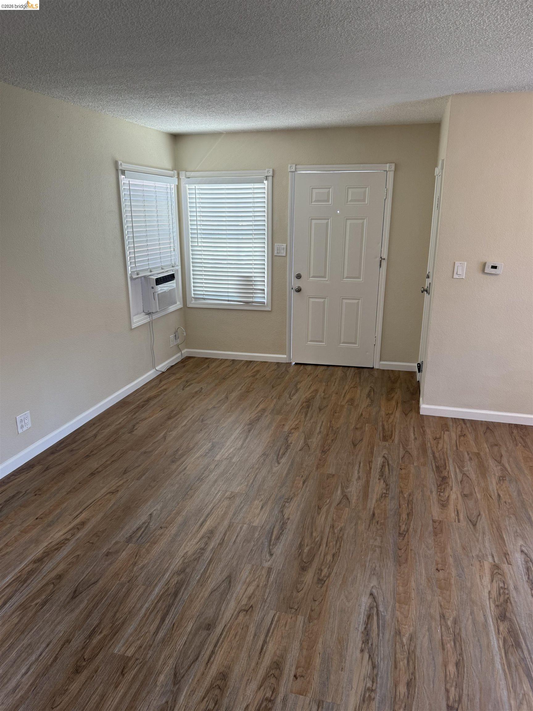2111 100Th Ave, Oakland CA 94603 — photo 4