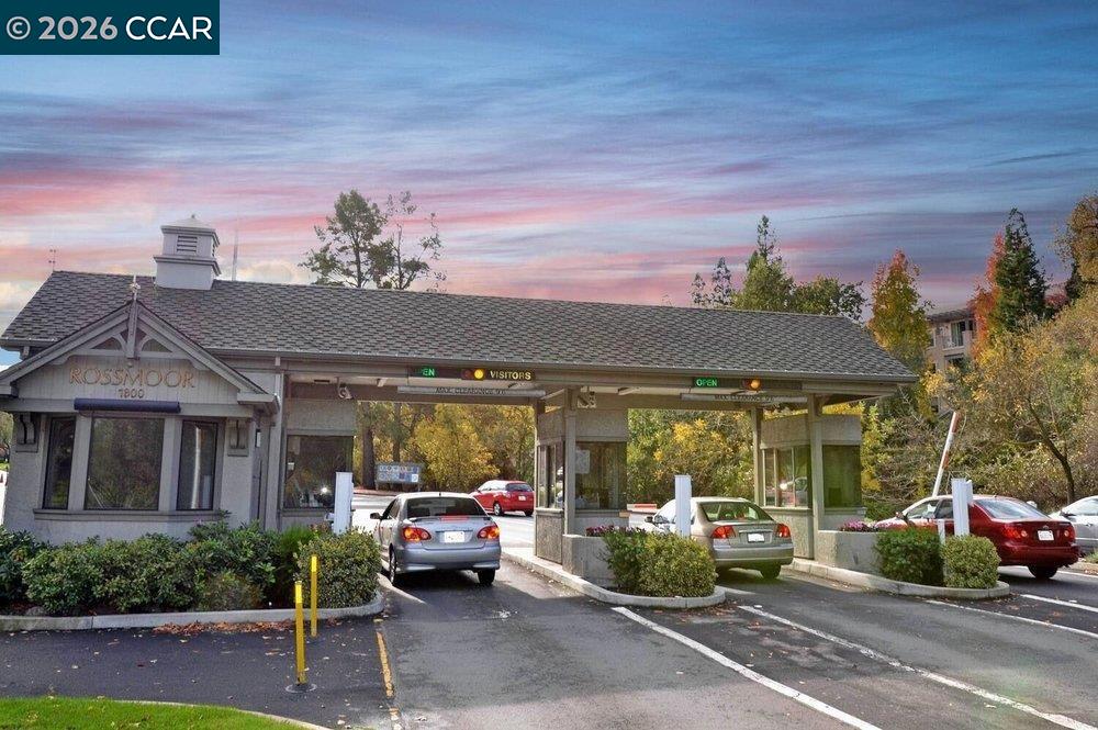 2500 Ptarmigan Dr # 4, Walnut Creek CA 94595 — photo 93