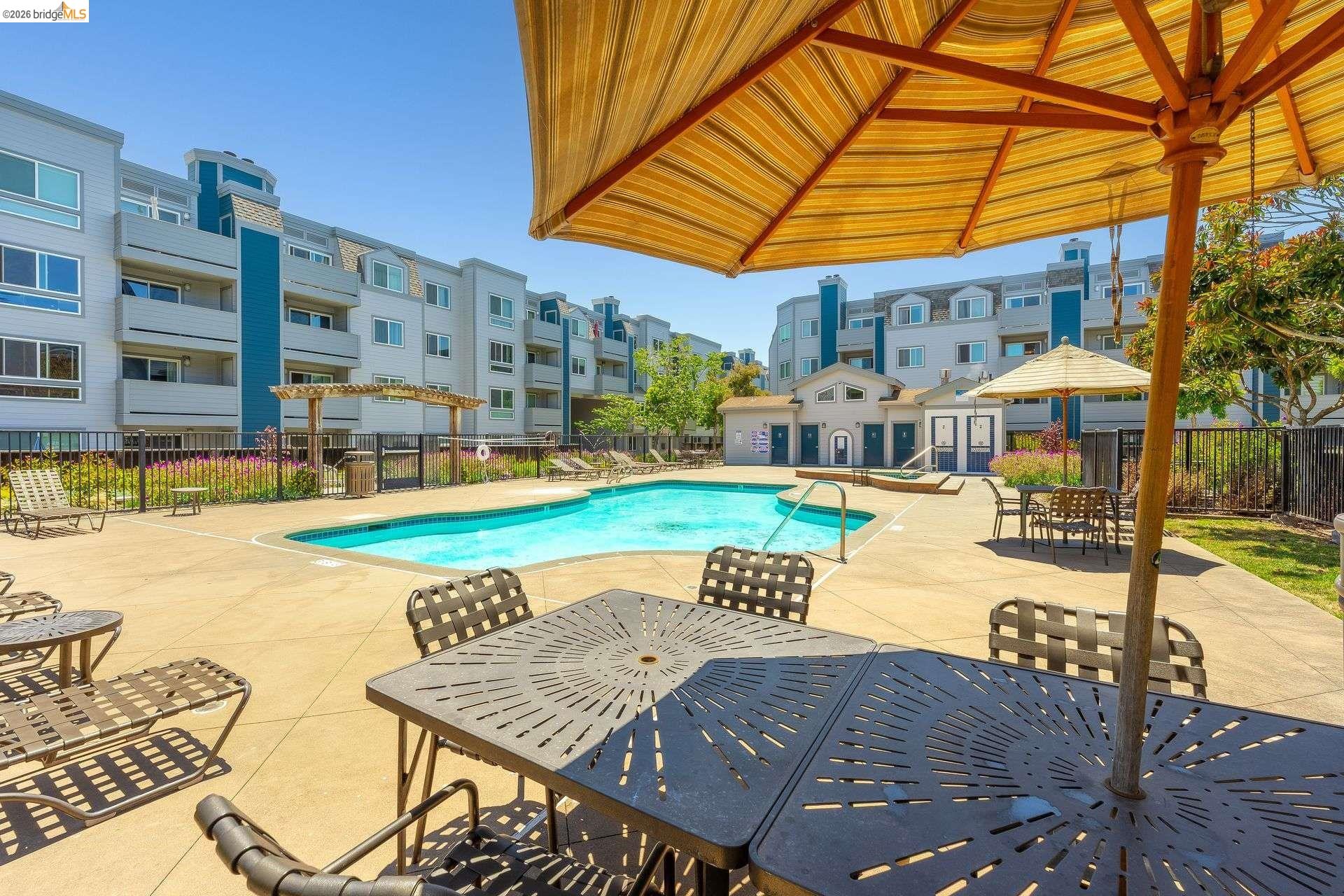 6400 Christie Ave # 4118, Emeryville CA 94608 — photo 36
