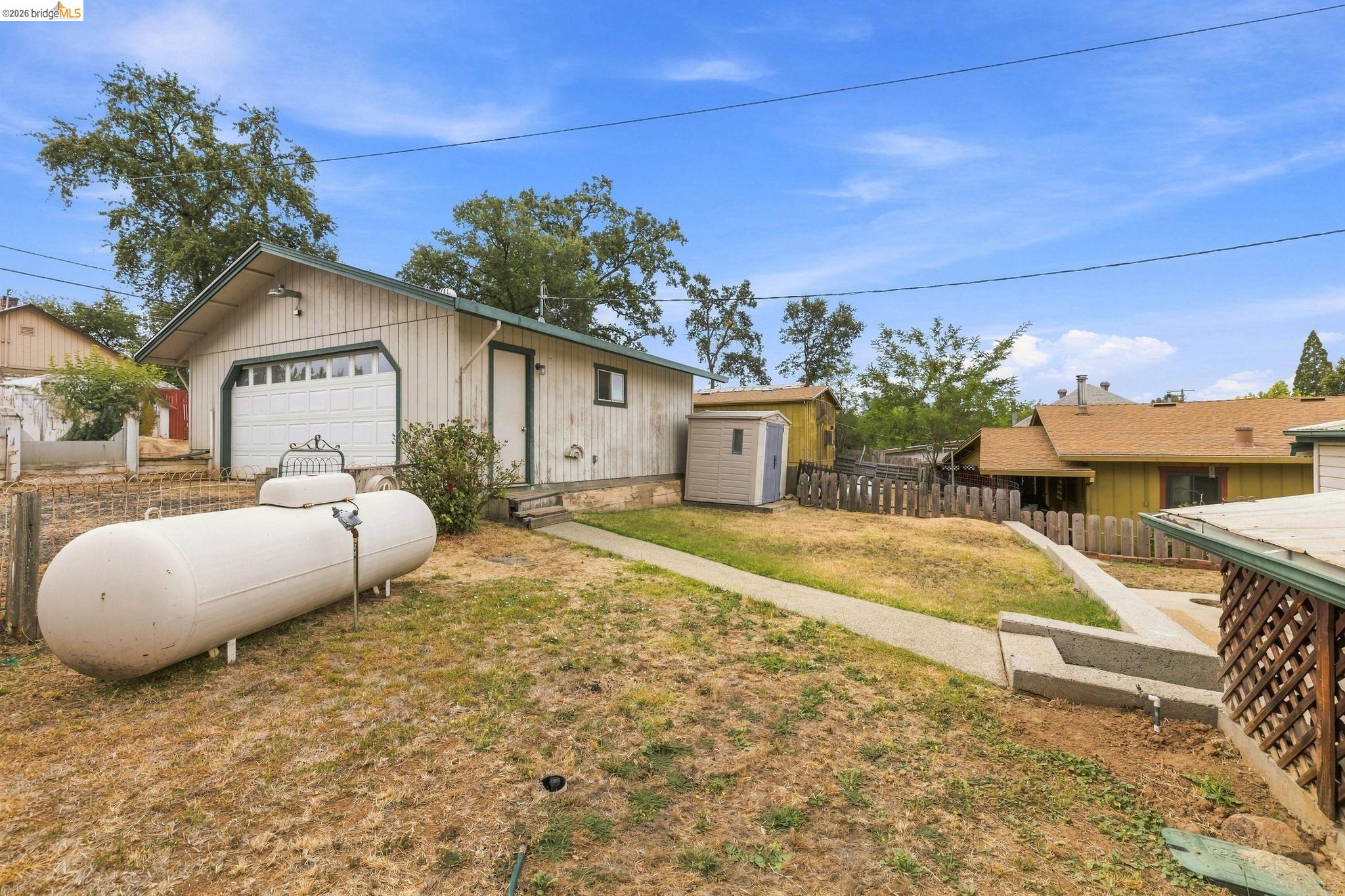 18495 Oak St, Tuolumne CA 95379 — photo 24