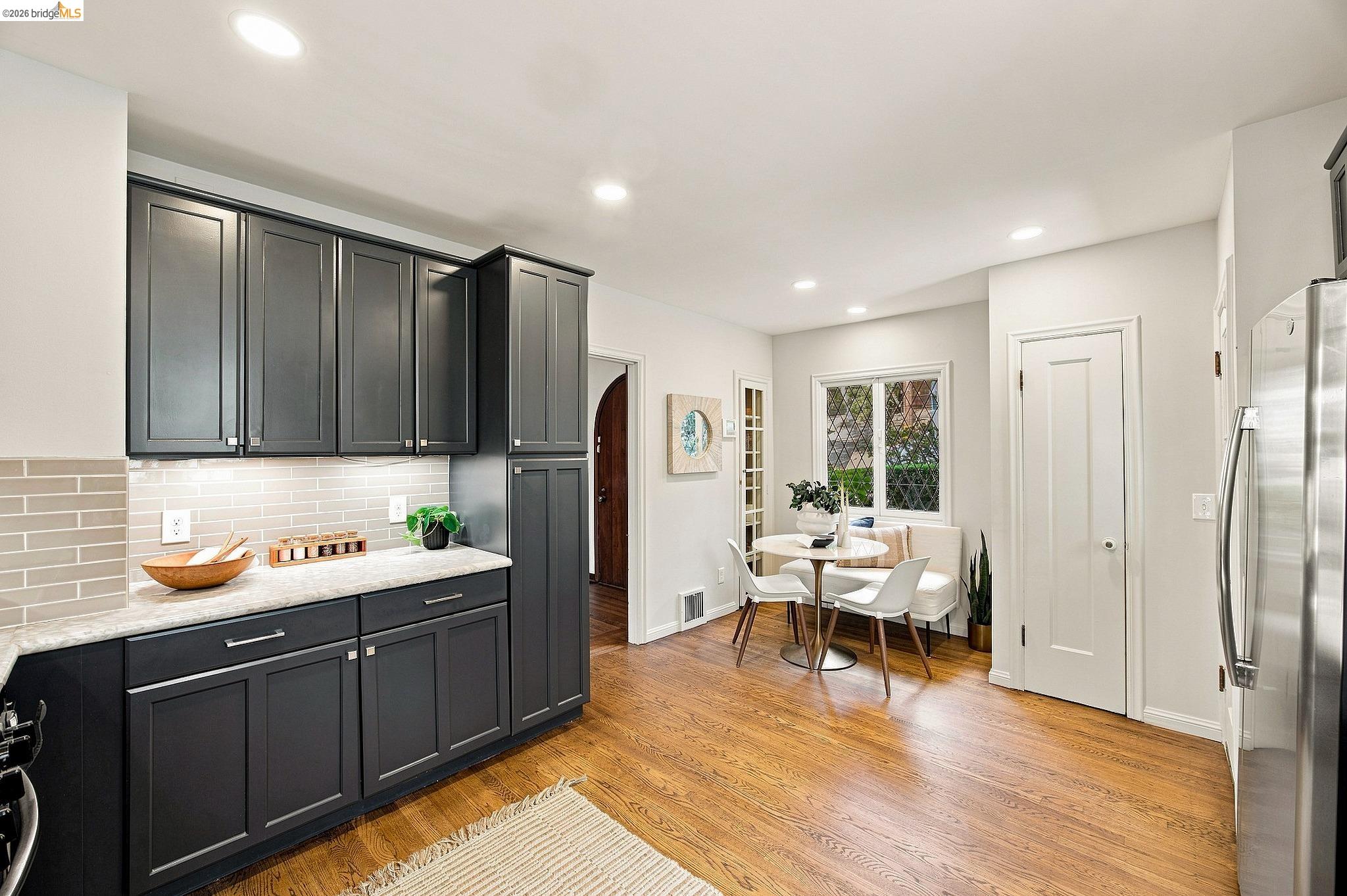 939 Hillcroft Circle, Oakland CA 94610 — photo 16