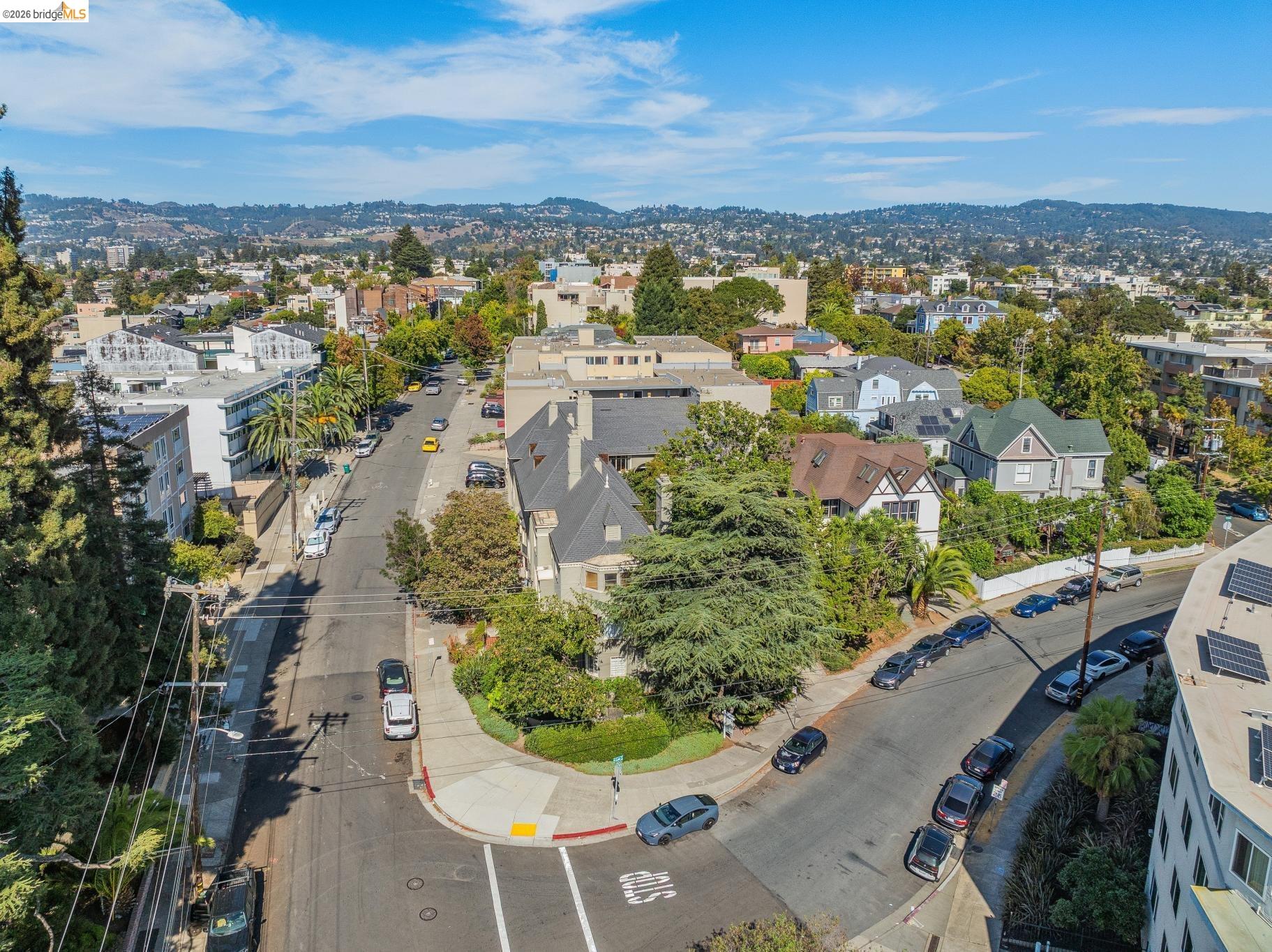 208 Lee St, Oakland CA 94610 — photo 39
