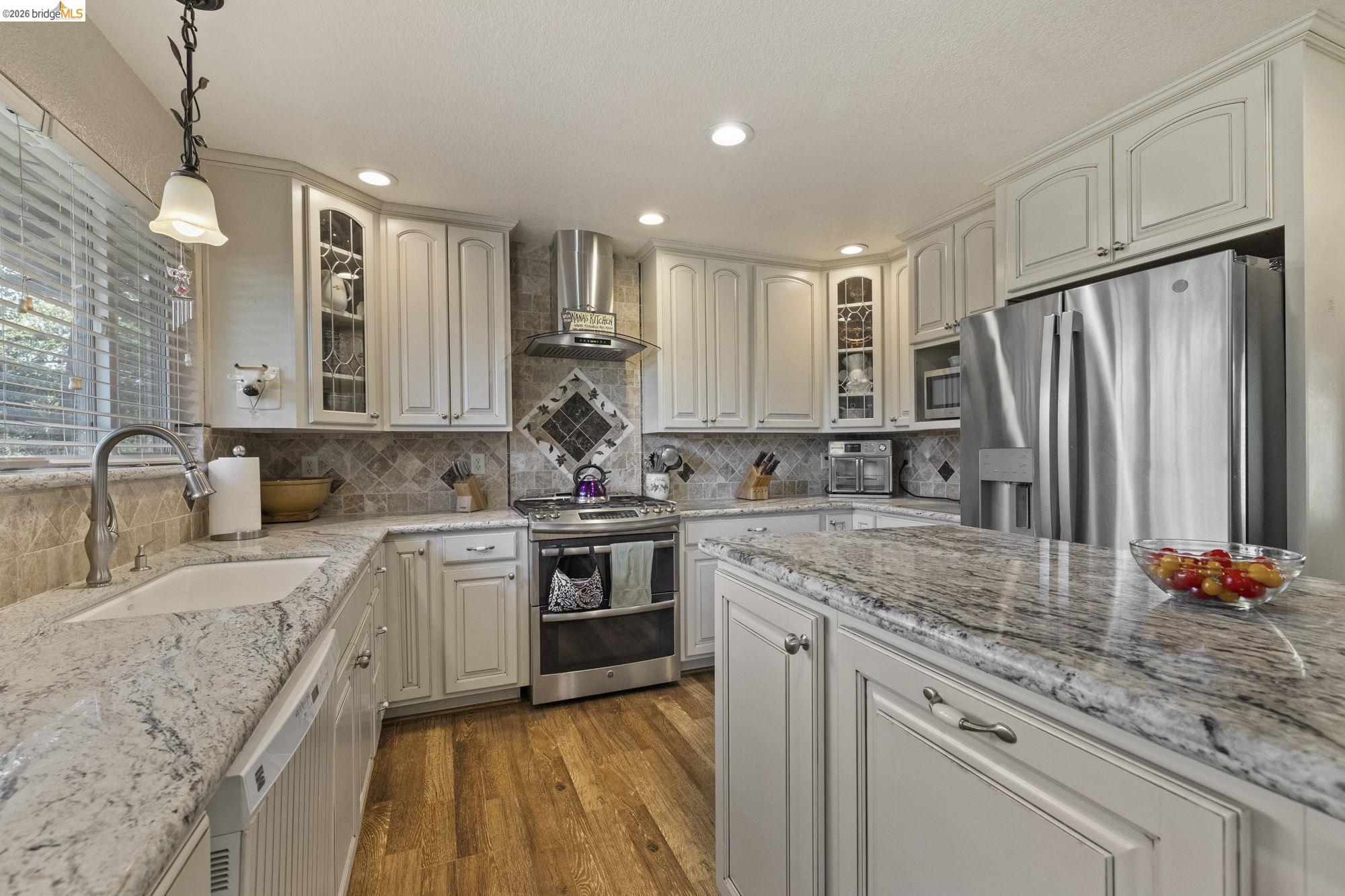 14201 Hillview Ct, Sonora CA 95370 — photo 5