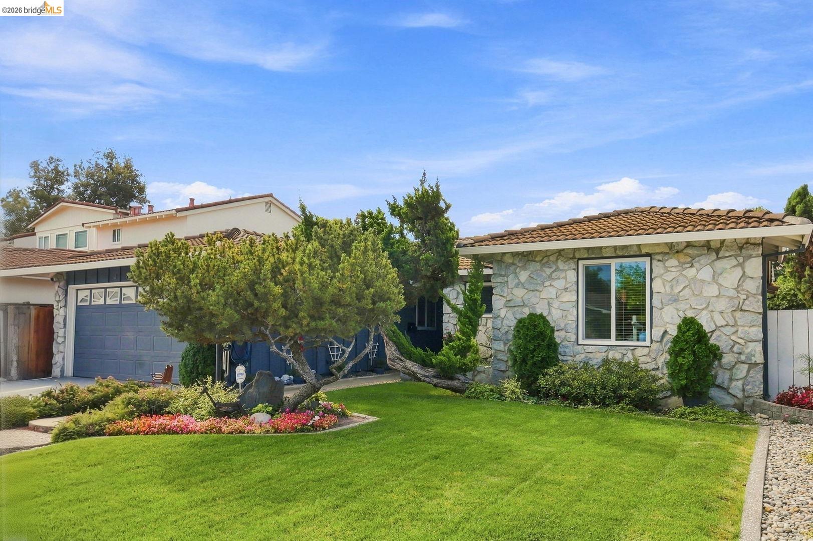 408 Santa Mesa DR, San Jose CA 95123 — photo 2