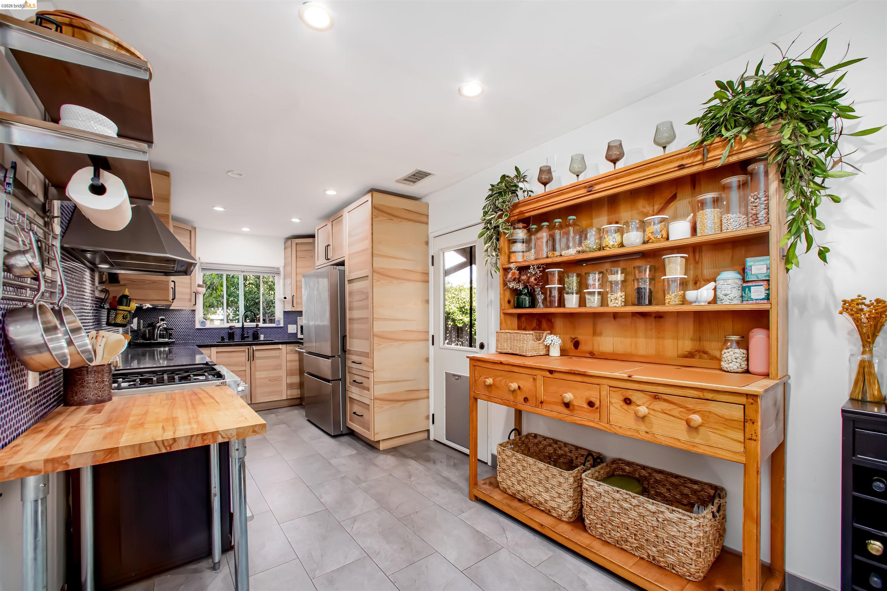 21367 Rizzo Ave, Castro Valley CA 94546 — photo 15