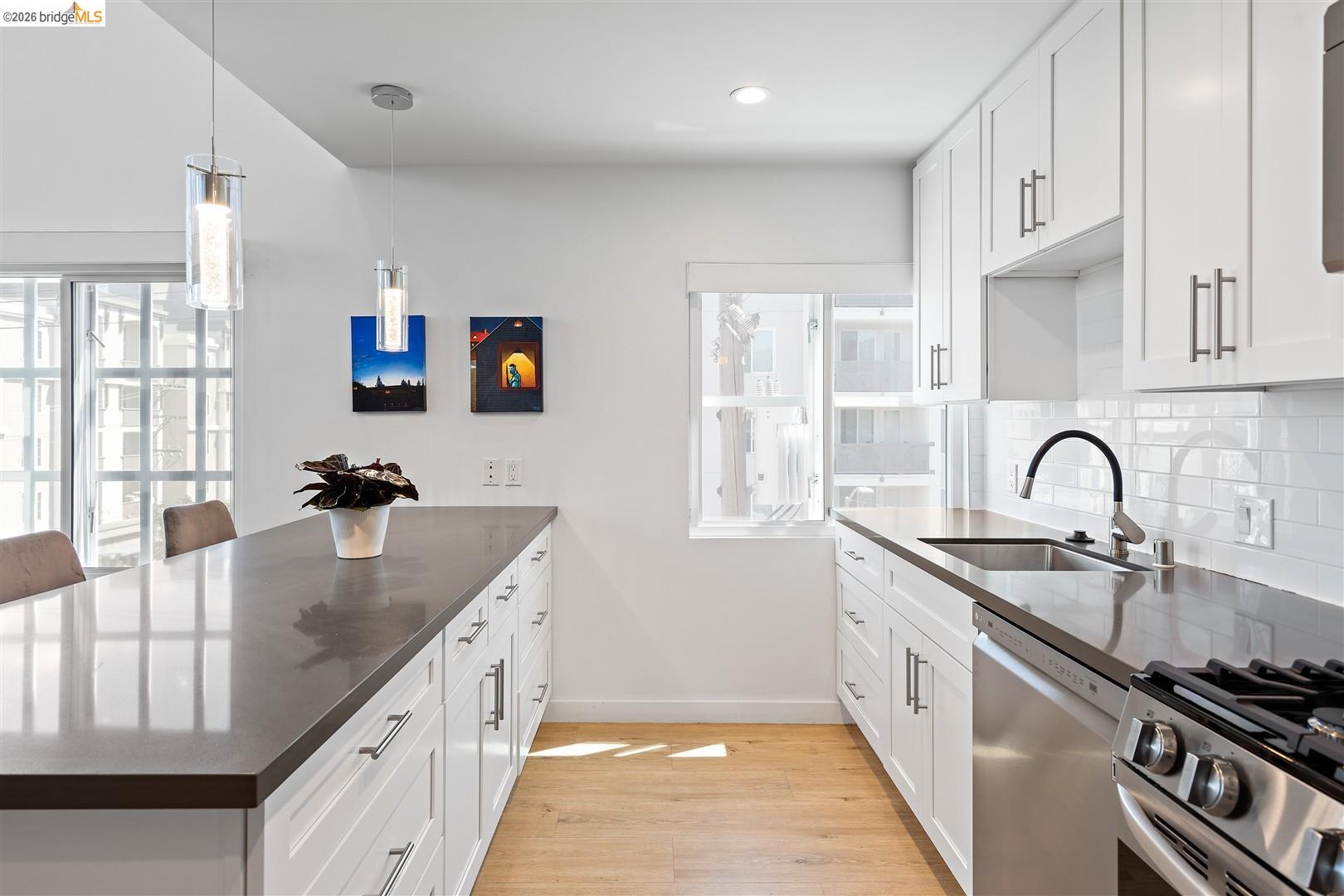 201 3rd St # 302, Oakland CA 94607 — photo 16