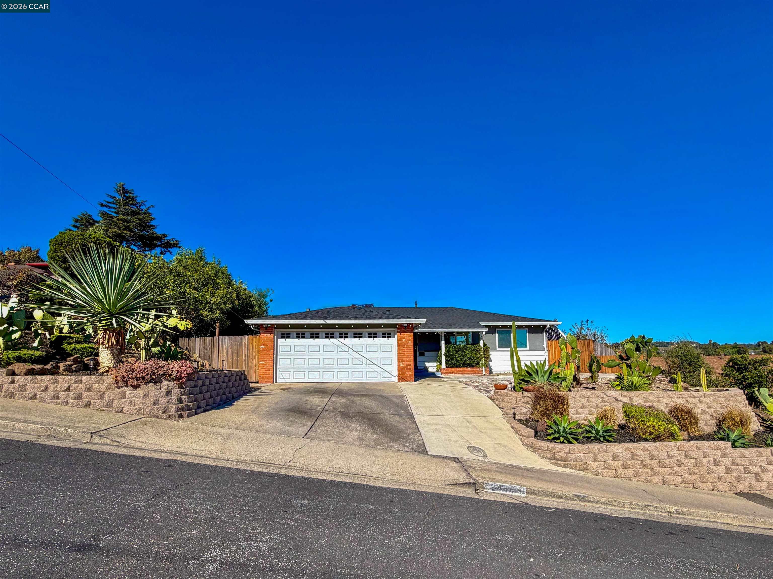2444 Fitzpatrick St