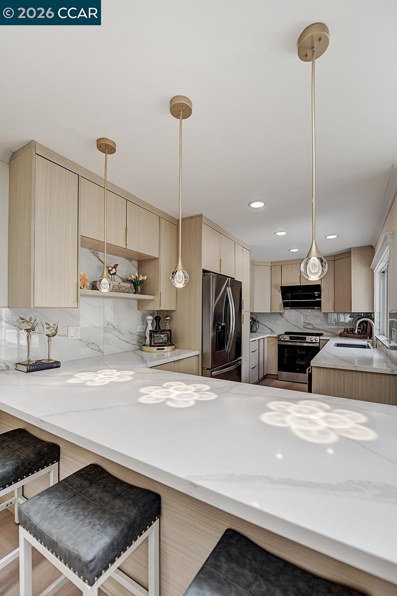 1221 Oakmont Dr # 2, Walnut Creek CA 94595 — photo 11