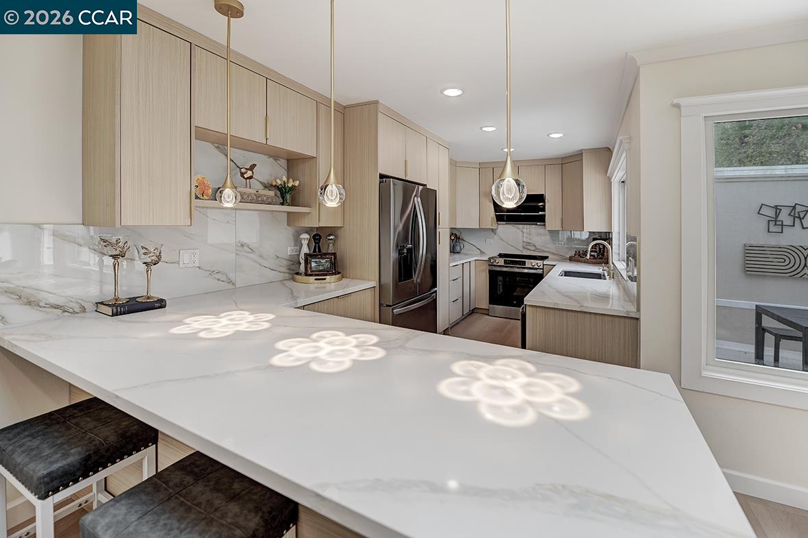 1221 Oakmont Dr # 2, Walnut Creek CA 94595 — photo 10