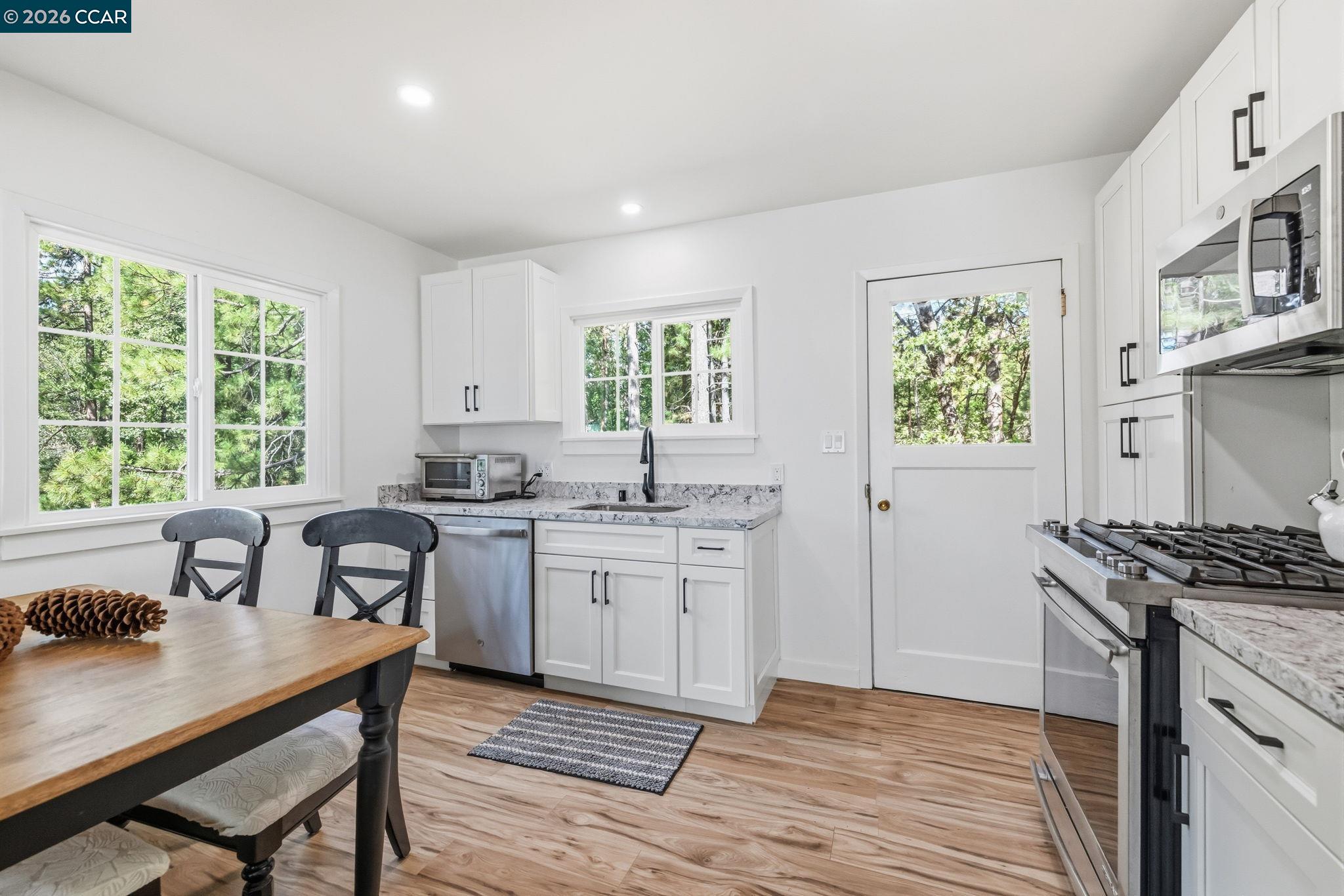 16764 Estralita Dr, Sonora CA 95370 — photo 12