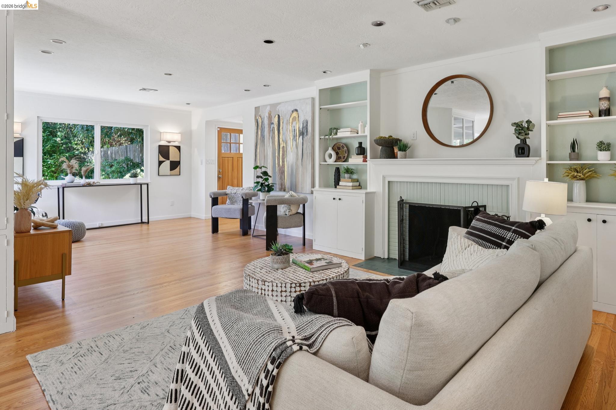 2 Mall Court, Oakland CA 94611 — photo 12