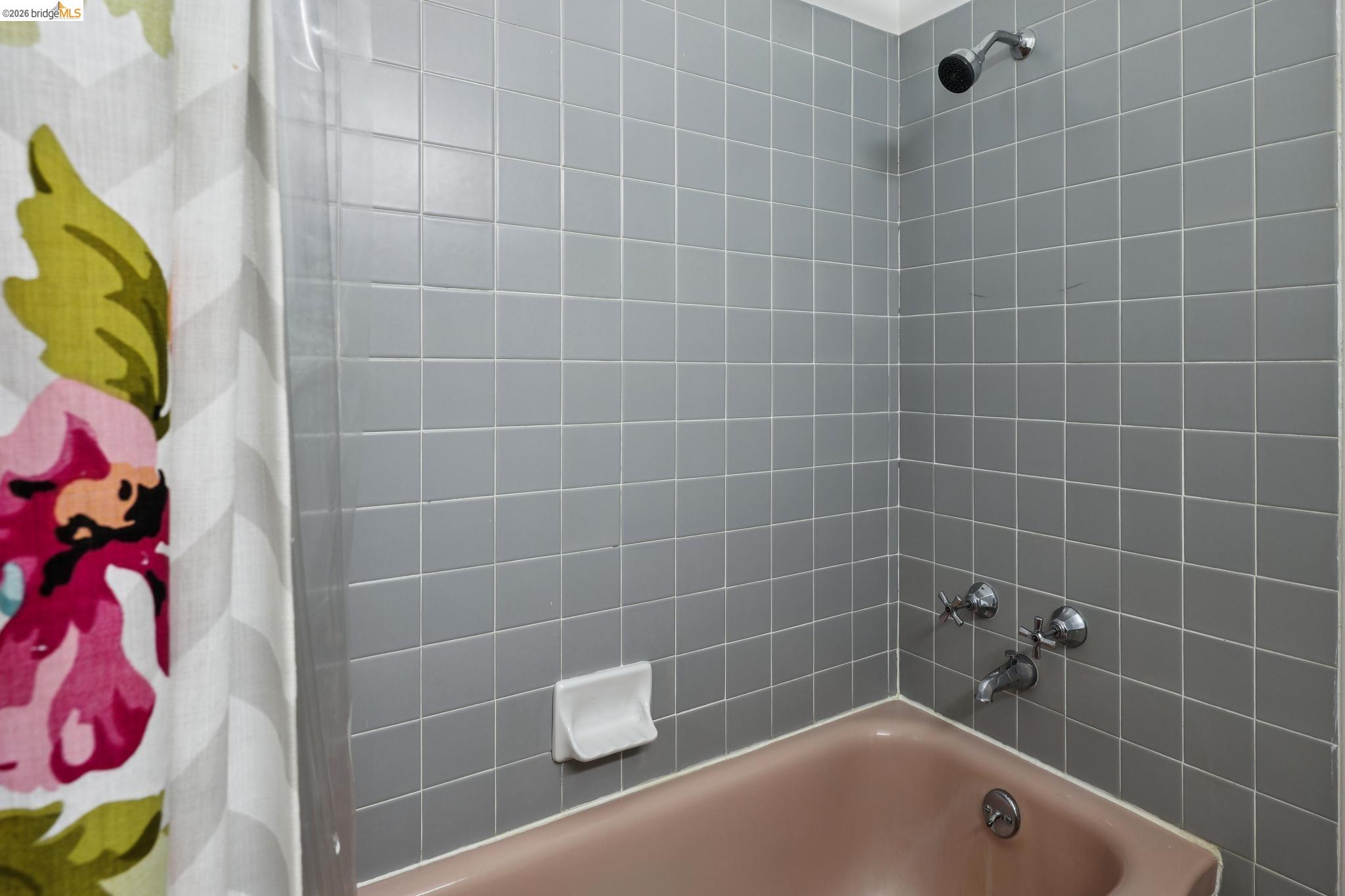2 Mall Court, Oakland CA 94611 — photo 47