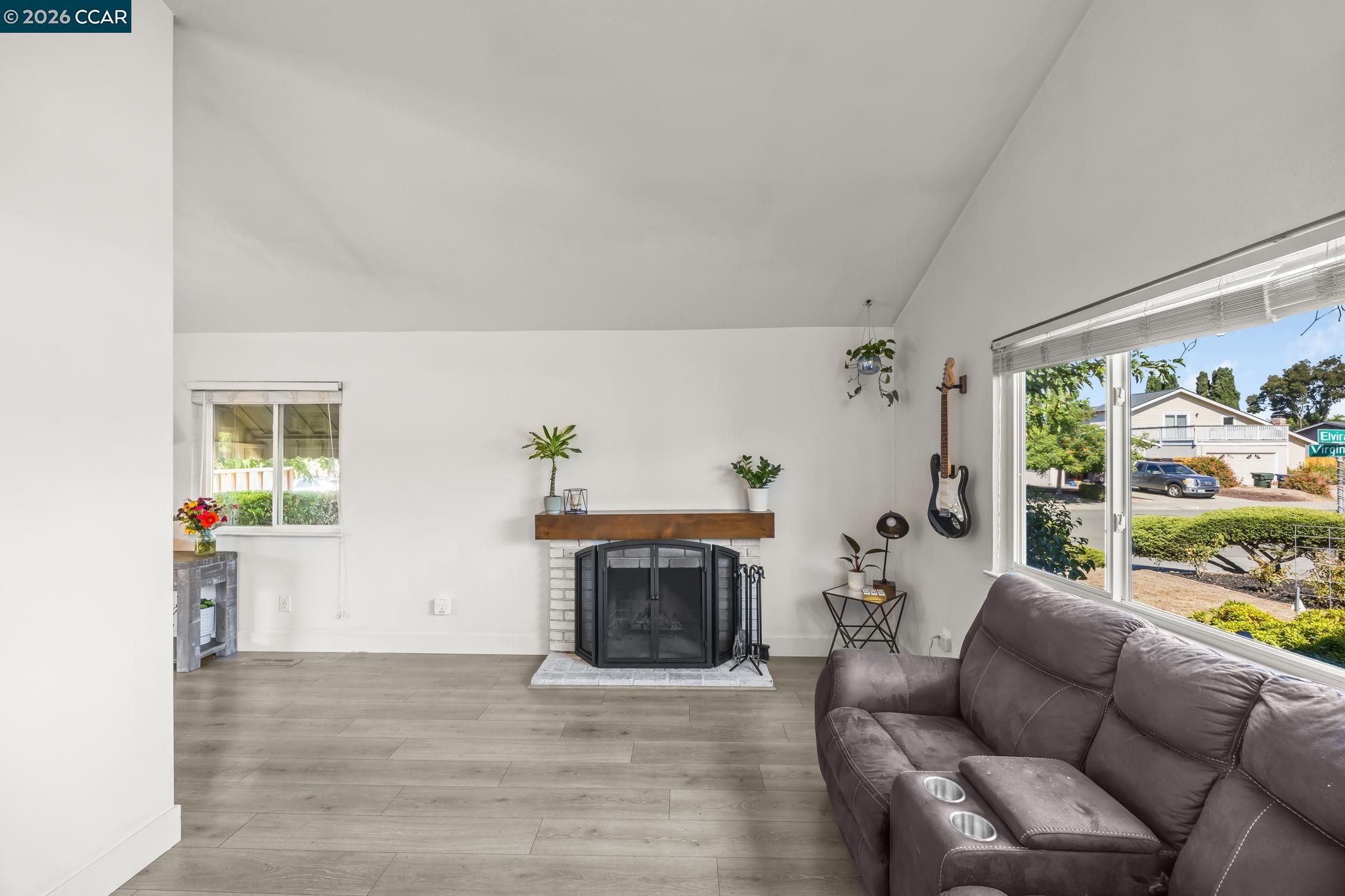 305 Virginia Dr, Livermore CA 94550 — photo 9