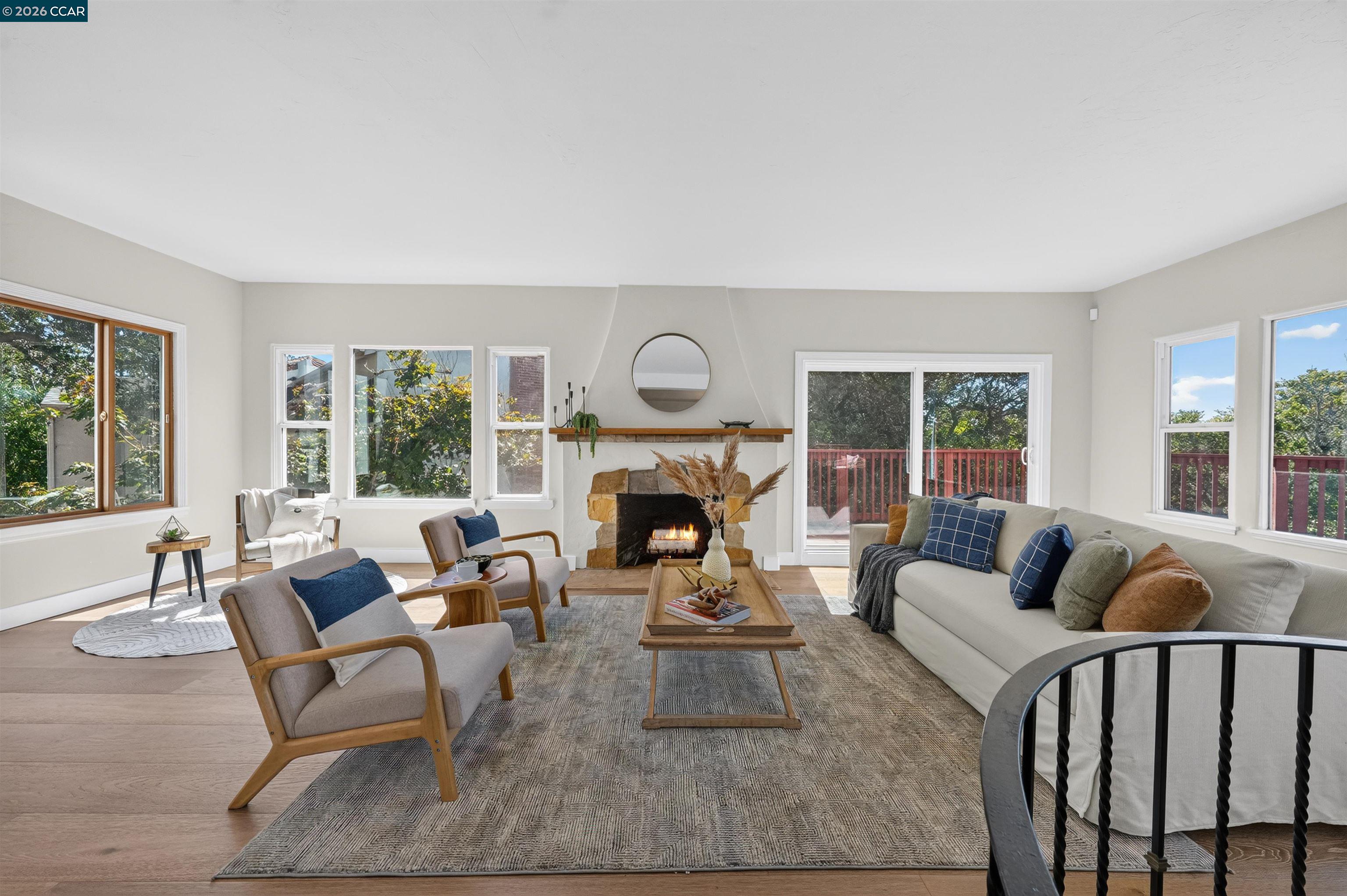 907 Glendome Cir, Oakland CA 94602 — photo 8