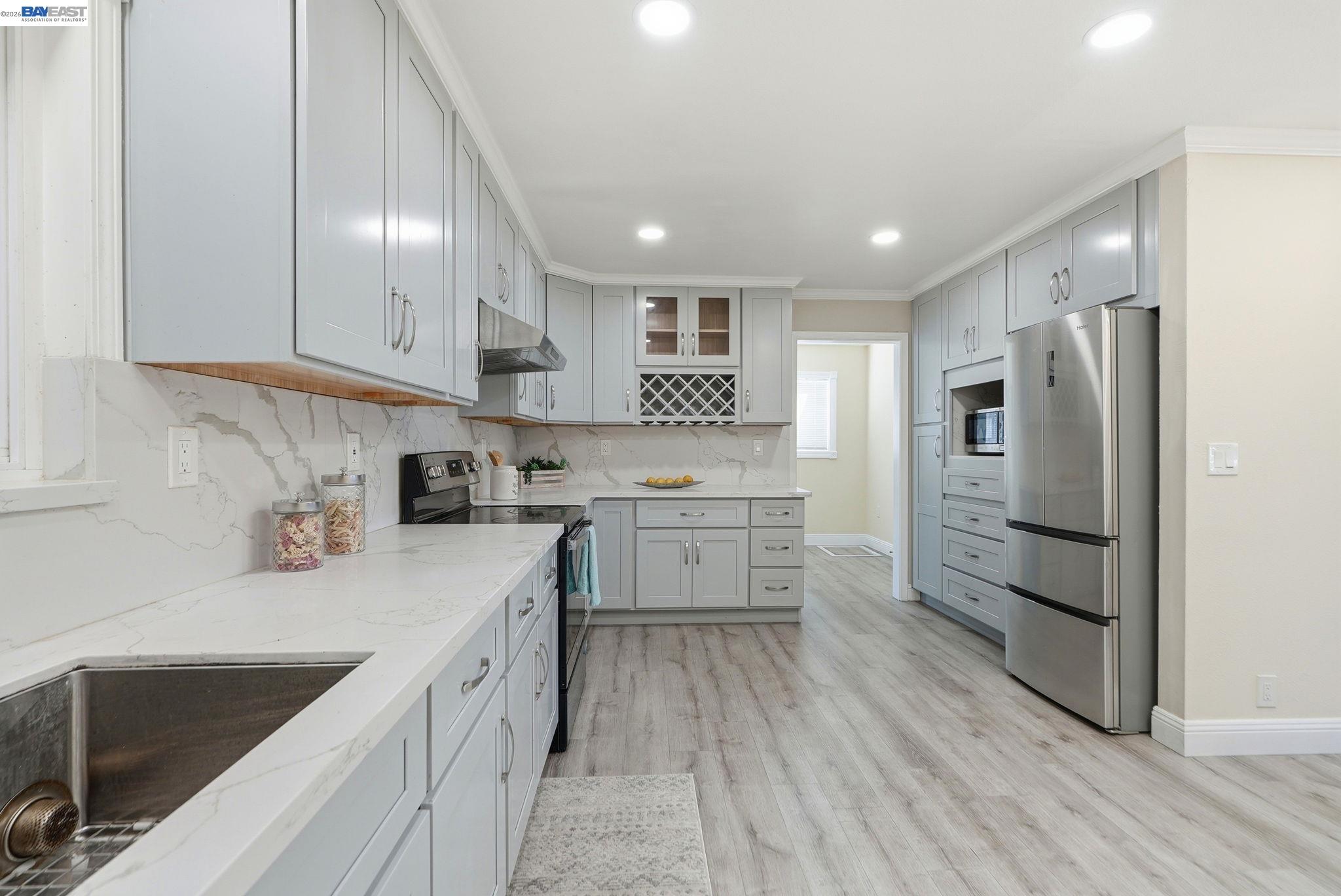 1204 Vistagrand Dr, San Leandro CA 94577 — photo 21