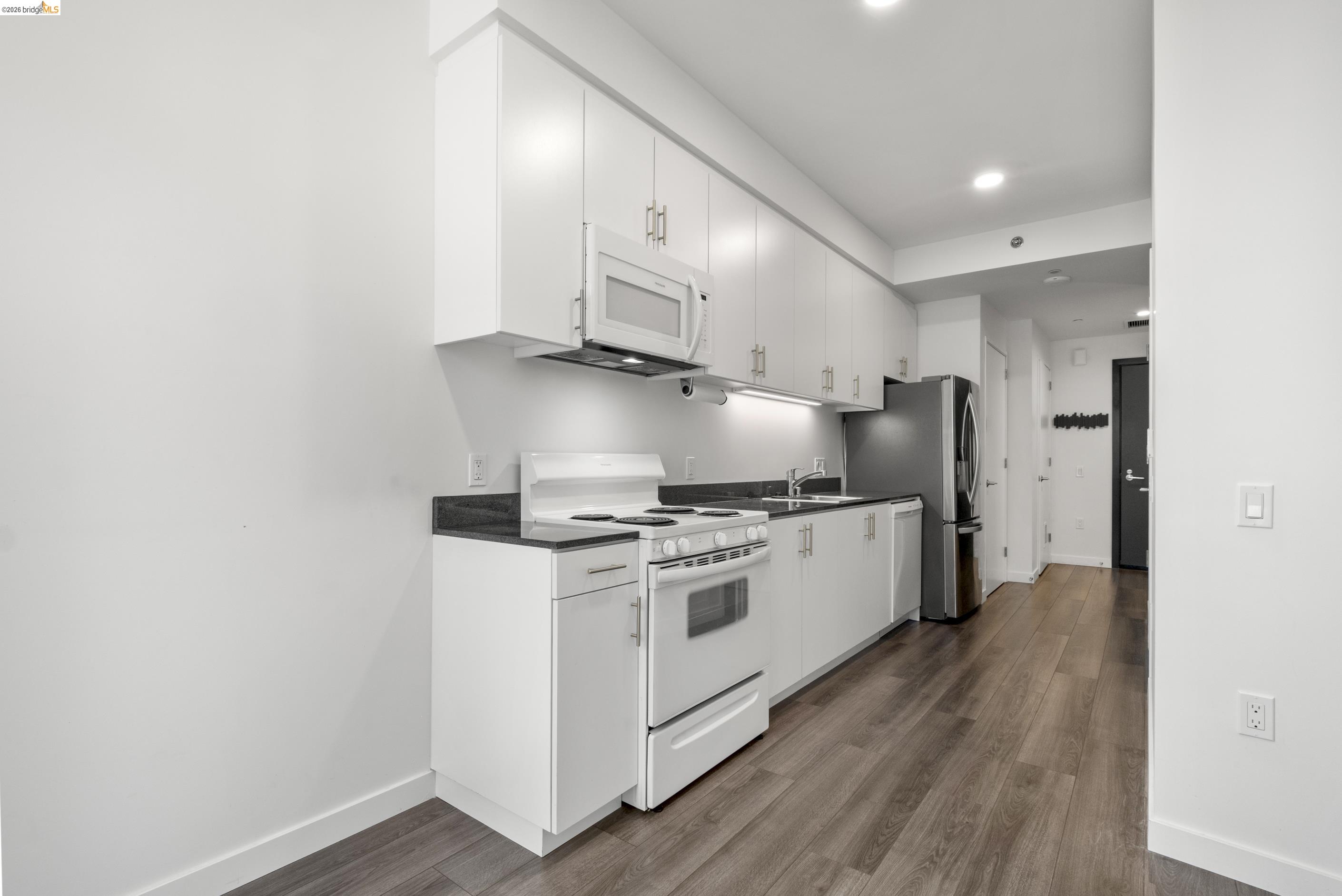 285 Main Street # 404, San Francisco CA 94105 — photo 6