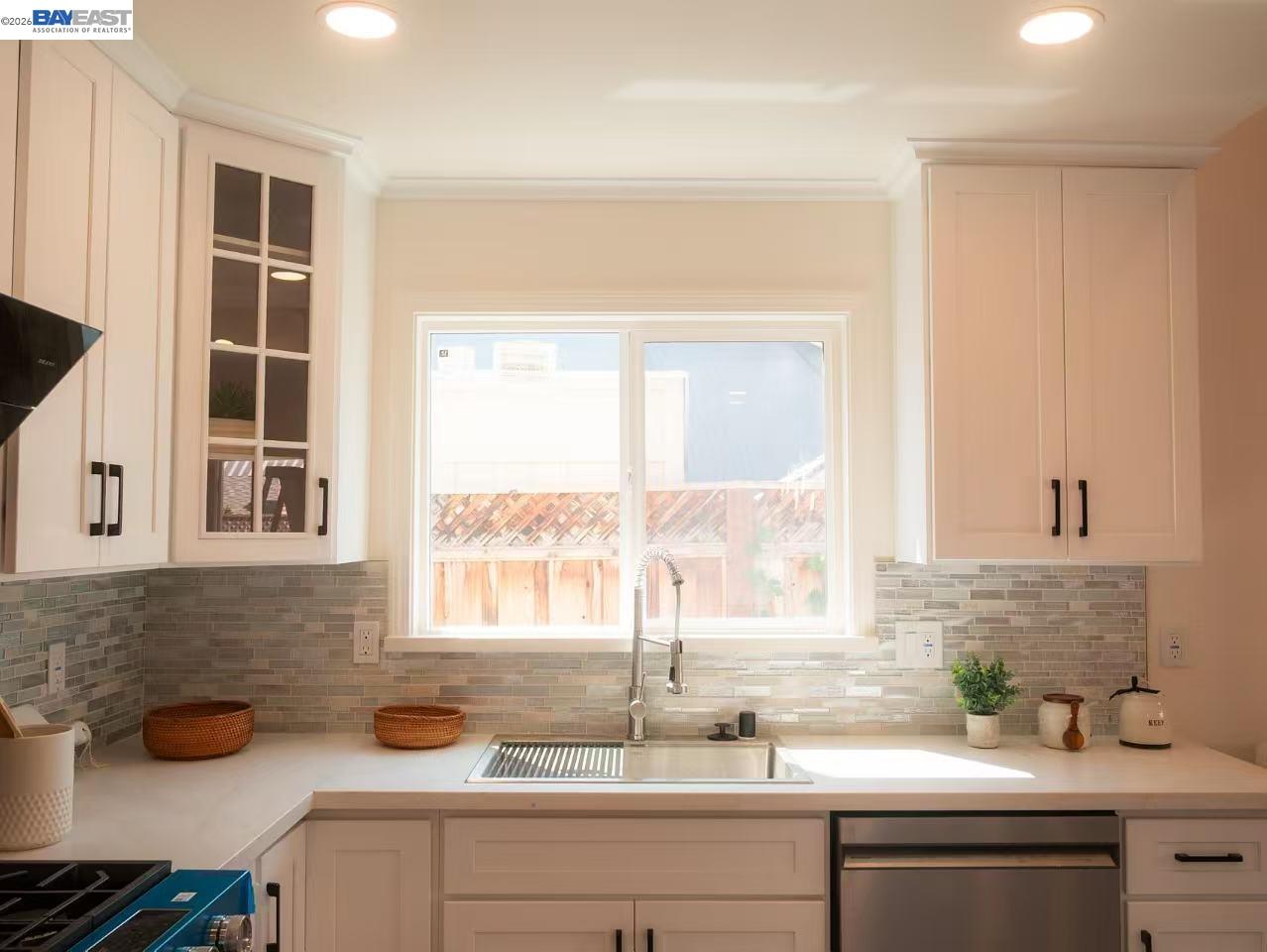 2521 Coconut Dr, San Jose CA 95148 — photo 9