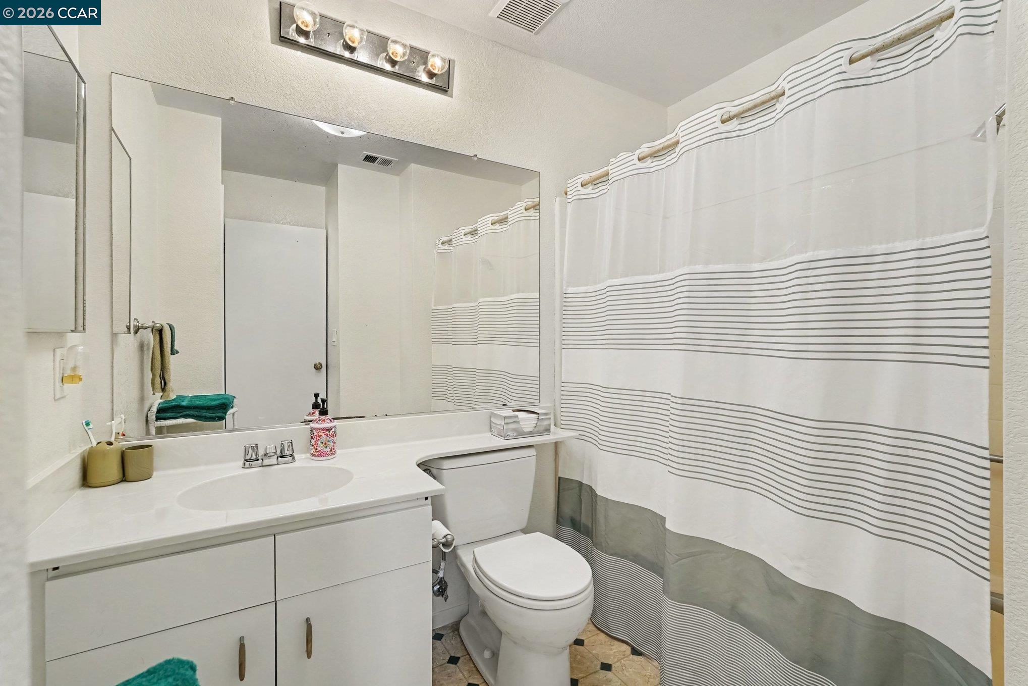 116 Whaler Cir, Hercules CA 94547 — photo 14