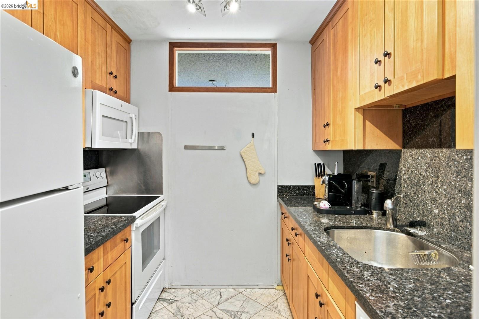 8 Commodore DR # C359, Emeryville CA 94608 — photo 4